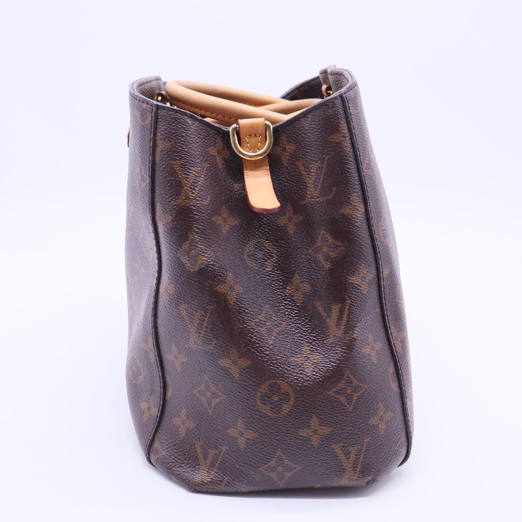 Louis Vuitton	Monogram Montaigne GM B11223