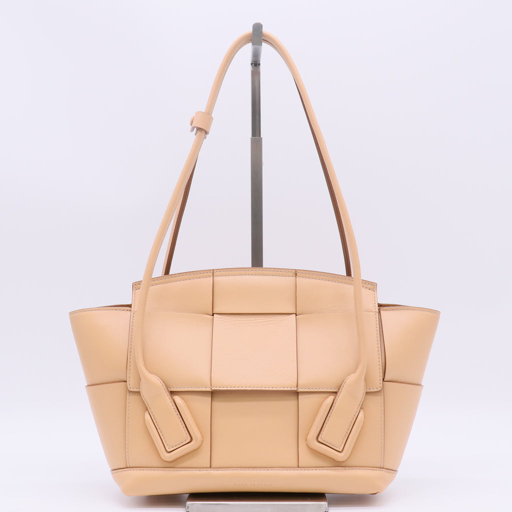 French Calfskin Intrecciato Small B23618