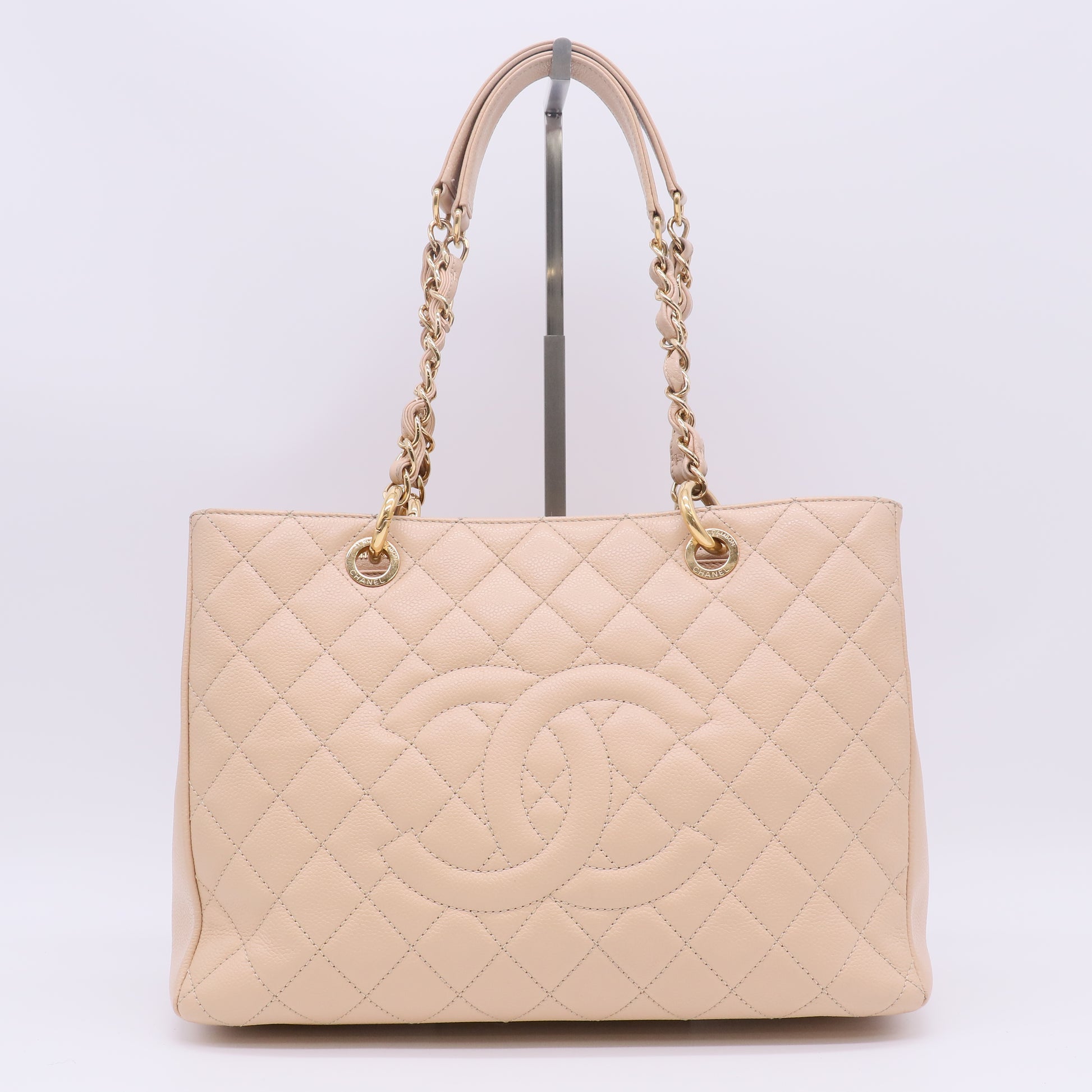 Caviar Quilted Grand Shopping Tote GST Beige Clair B23669