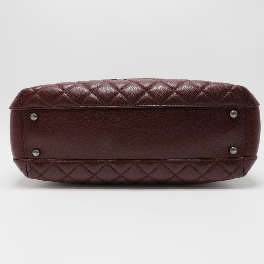 Caviar Quilted City Shopping Tote Dark Red Twins