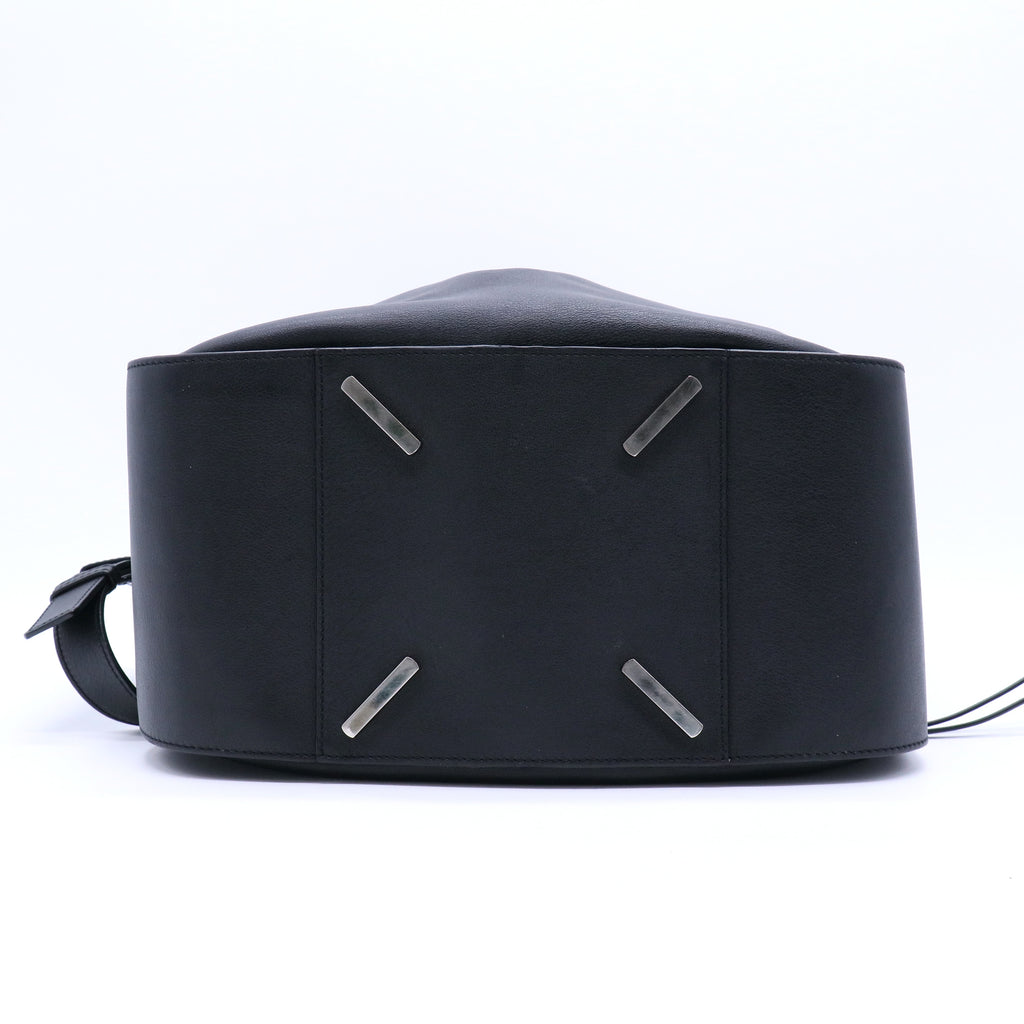 Calfskin Medium Hammock Shoulder Bag Black