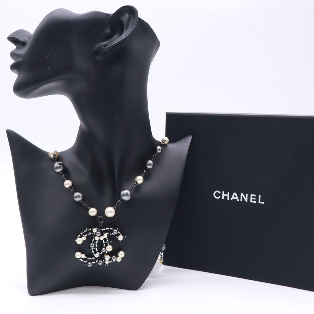 Chanel Coco Mark Ruthenium Necklace Twins W22949