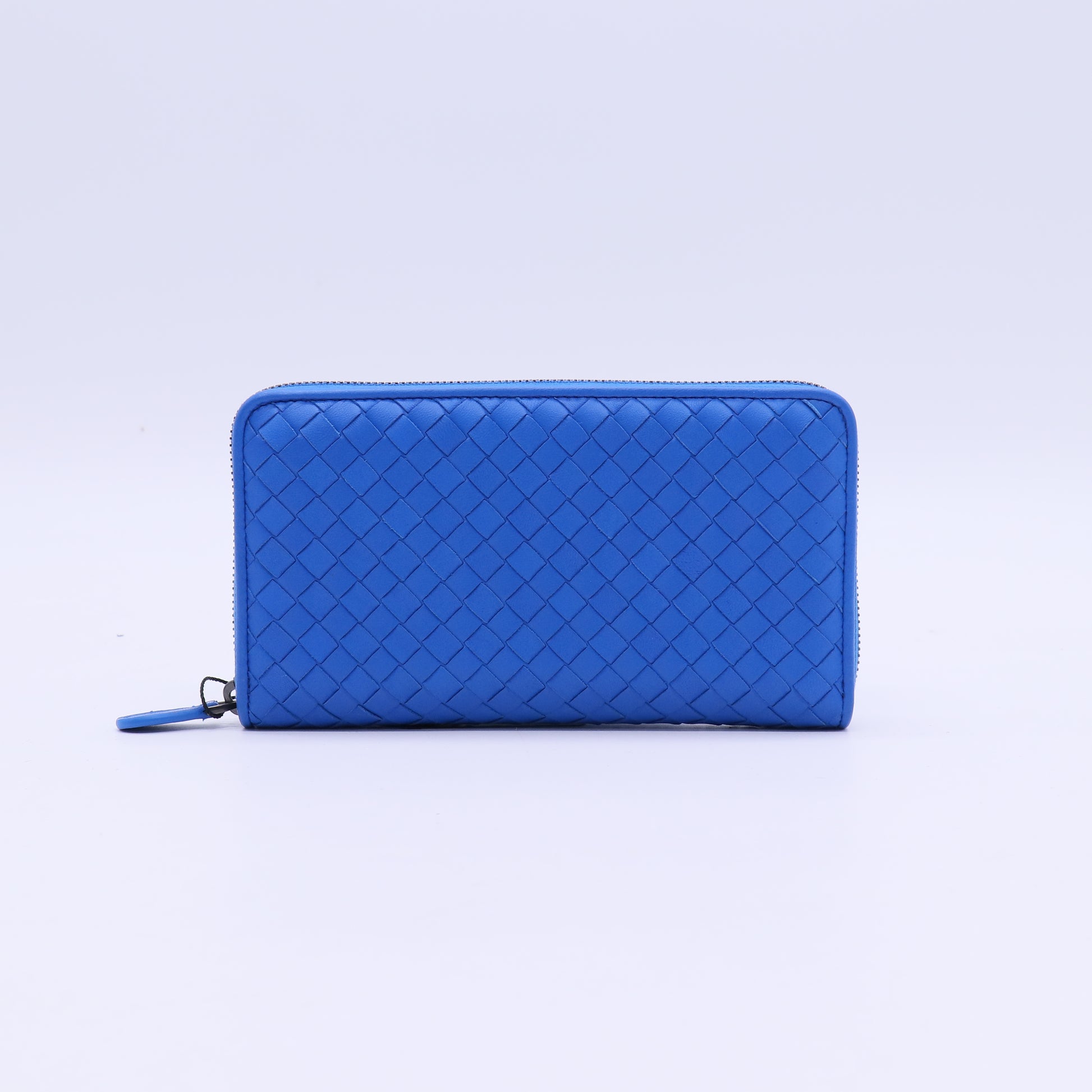 Bottega Veneta Intrecciato Zipper Wallet in Blue Twins