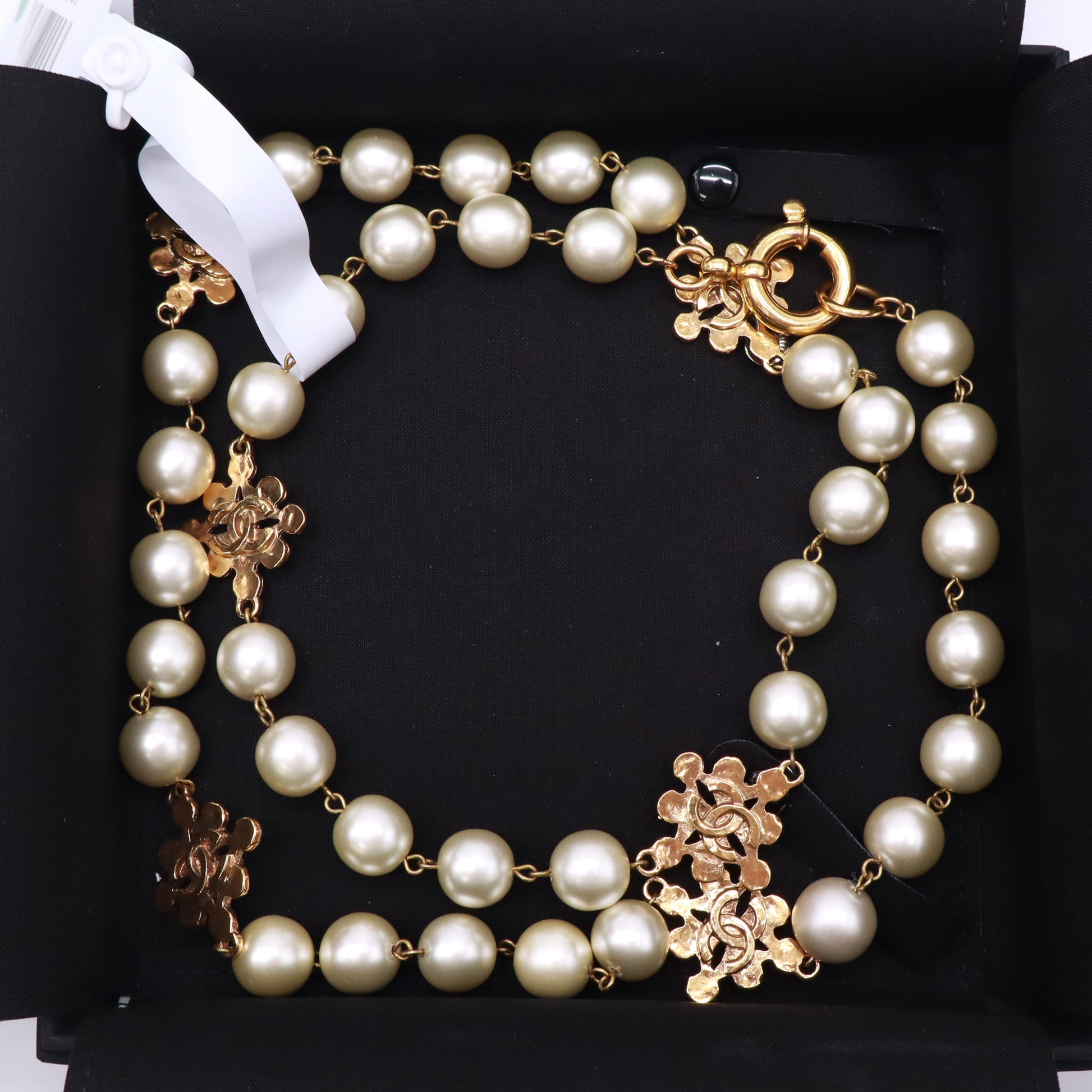 Chanel Vintage Pearls & Clovers Sautoir Necklace Twins W22966