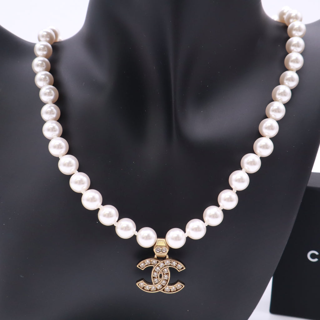 Chanel CC Pendant Necklace twins W22958