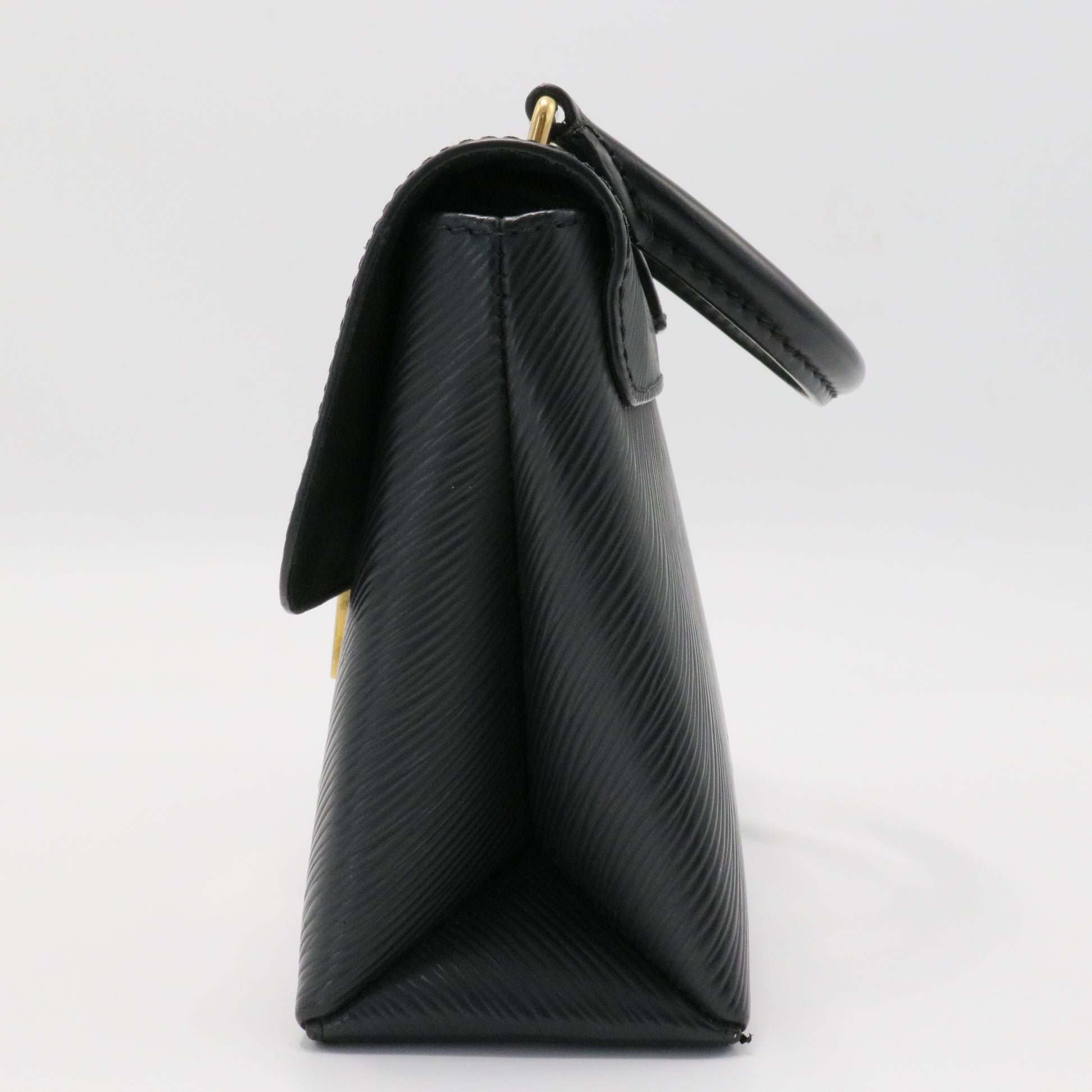Locky Handbag Epi Leather BB