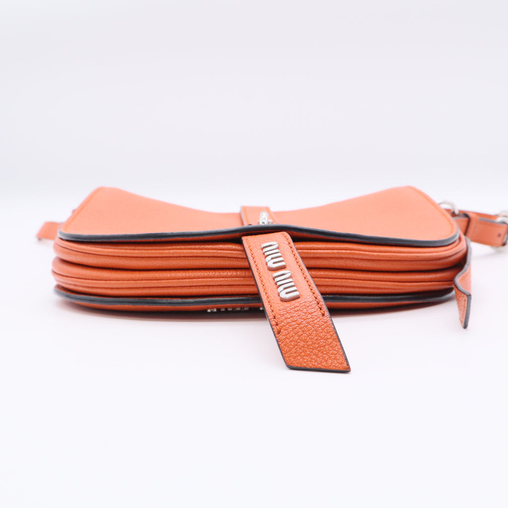 Leather Shoulder Bag B20733