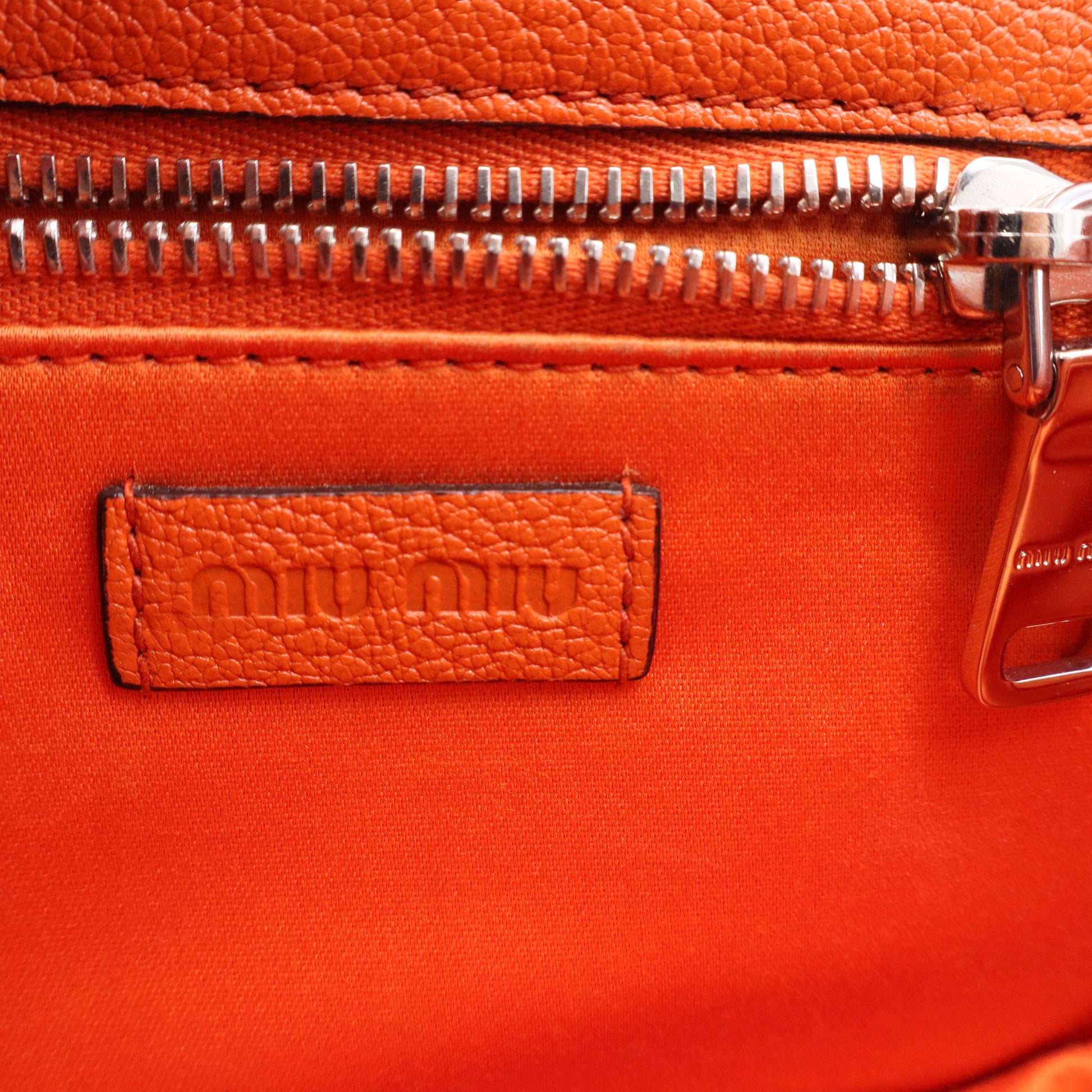 Leather Shoulder Bag B20733