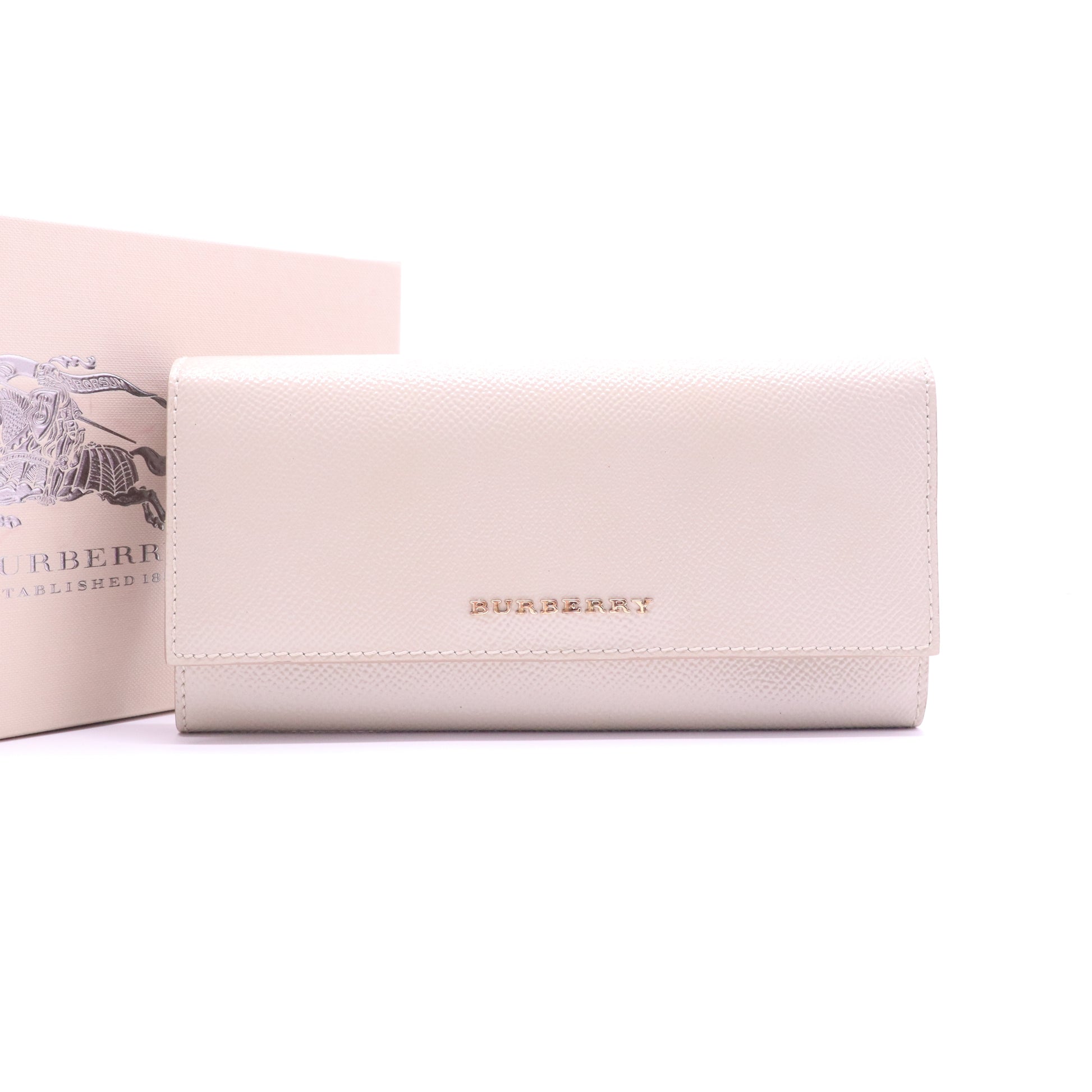 Burberry Grained Leather Porter Continental Wallet W21365
