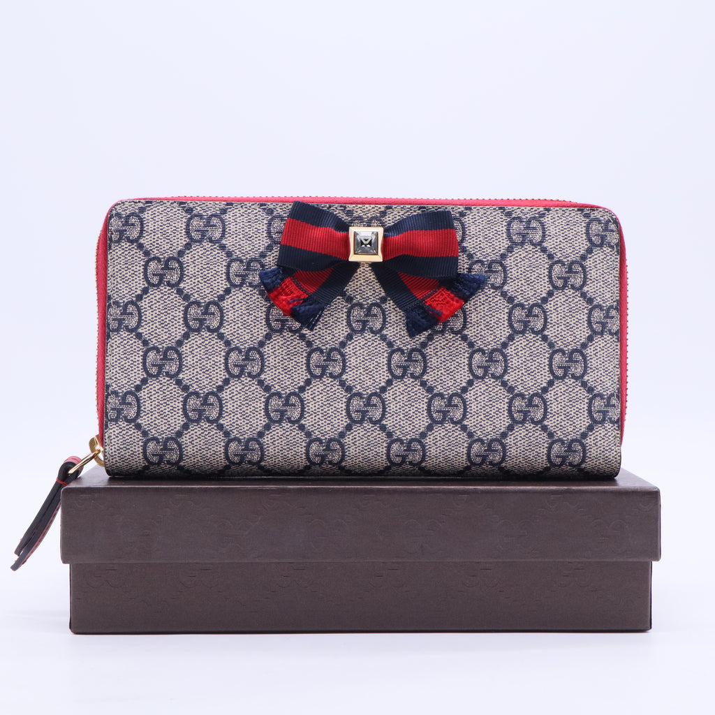 Red/Navy Blue GG Supreme Canvas Crystal Embellished Bow Zip Around Wallet W20222