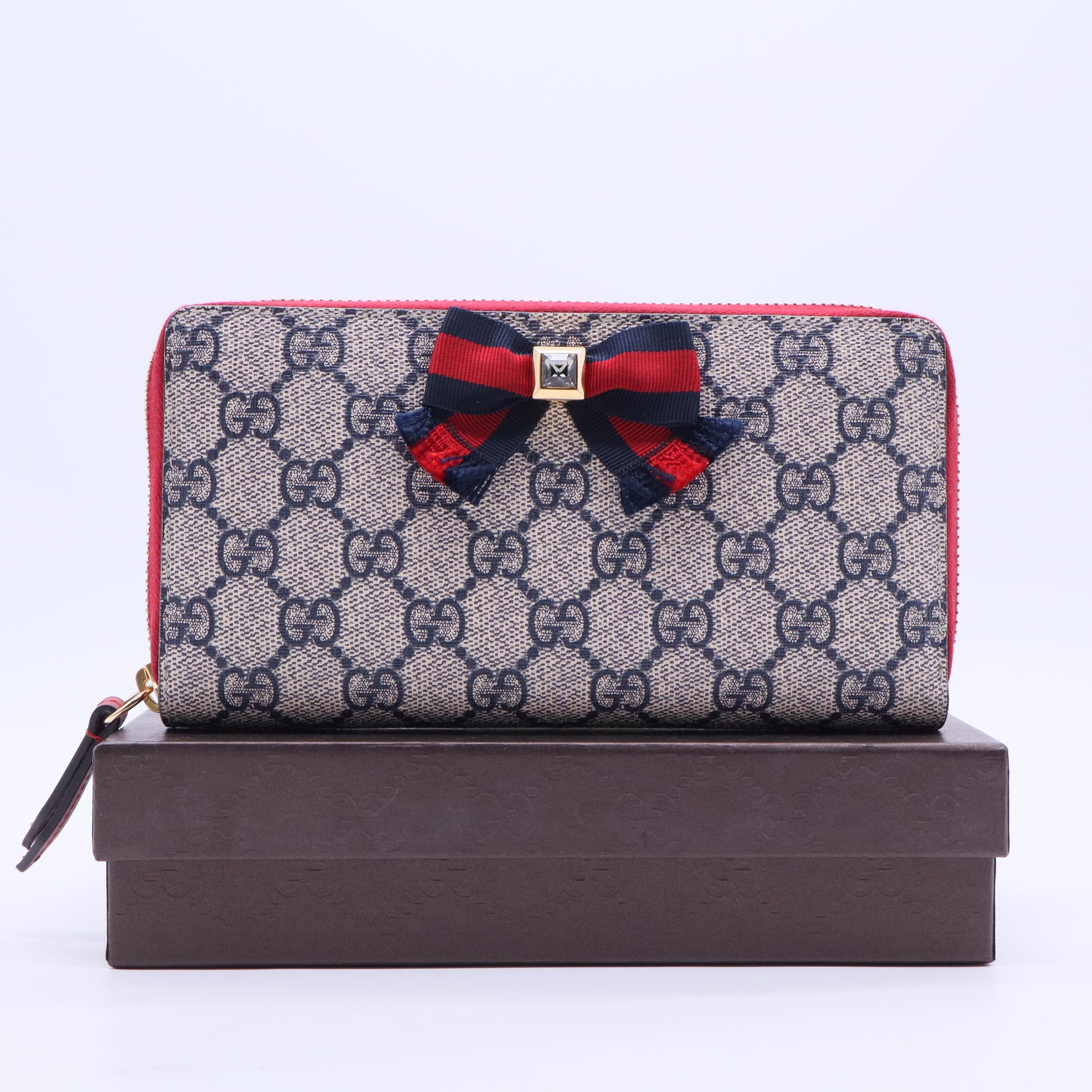 Red/Navy Blue GG Supreme Canvas Crystal Embellished Bow Zip Around Wallet W20222