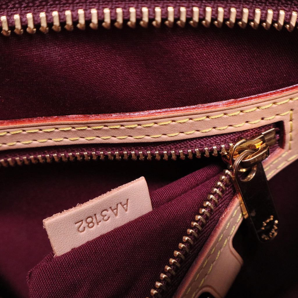 Vernis Patent Leather Brea MM