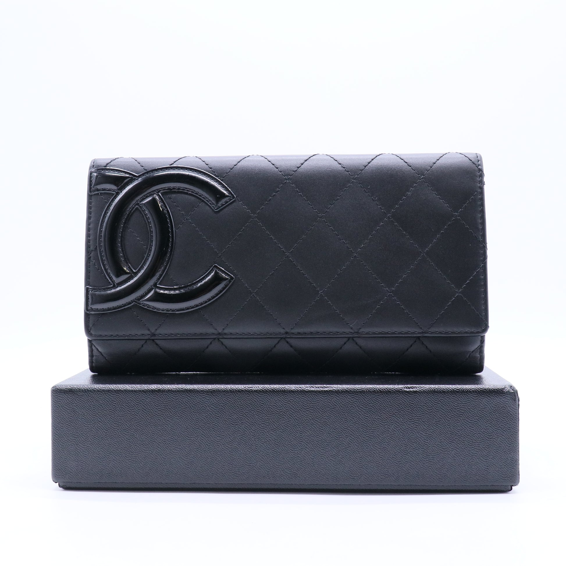 Cambon Line Bi-fold Long Wallet Black Pink