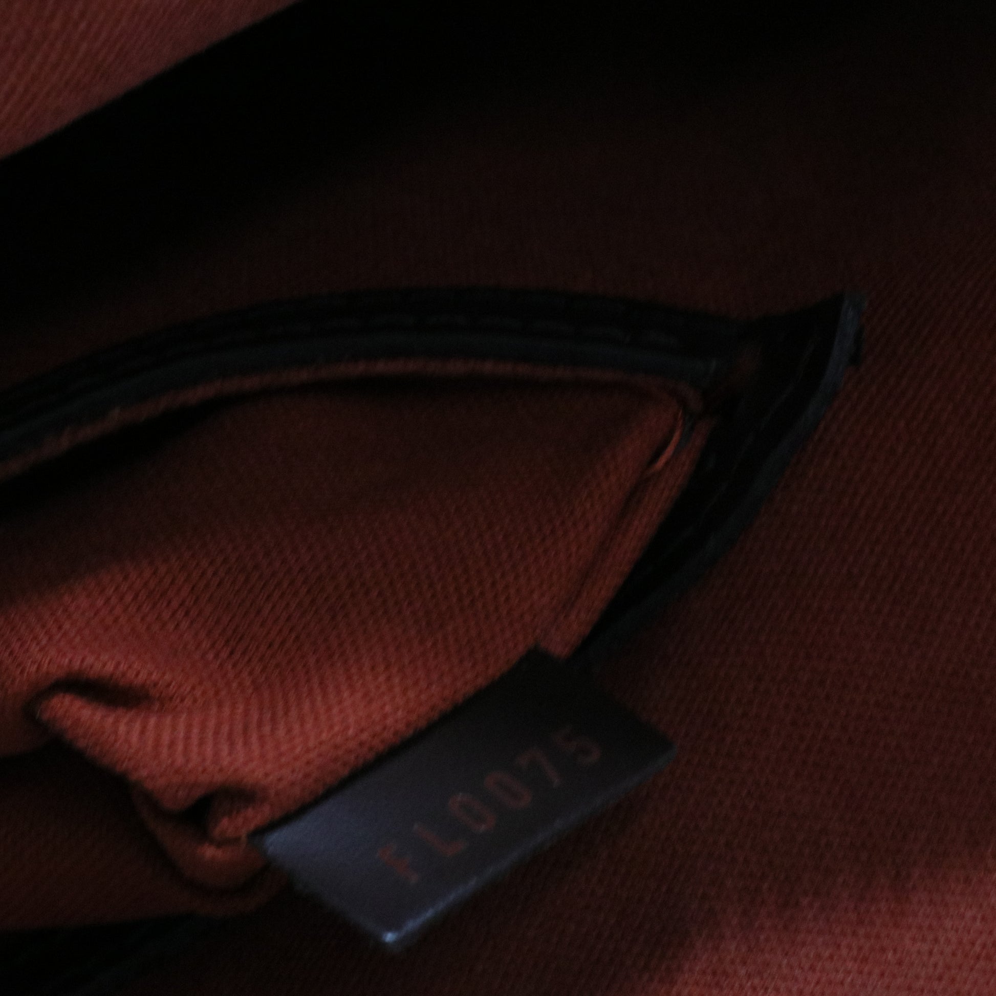 Damier Ebene Alma PM