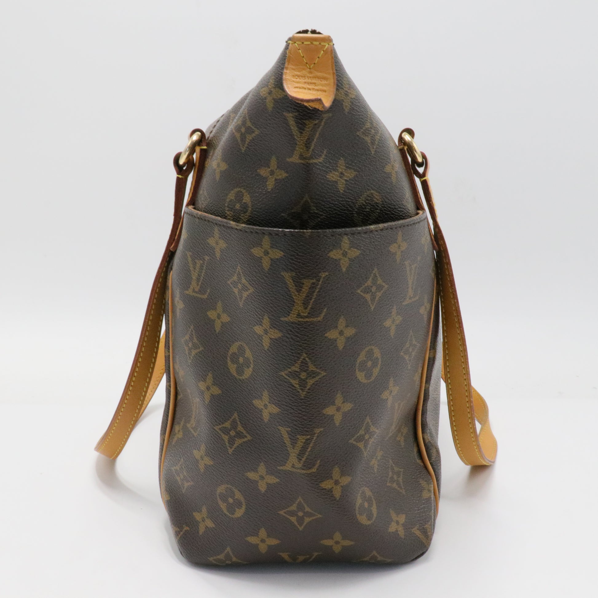 Totally Handbag Monogram Canvas MM