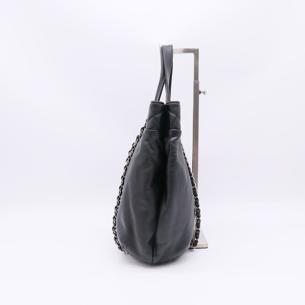 Chanel Calfskin Large Trianon Tote Black twins B23136