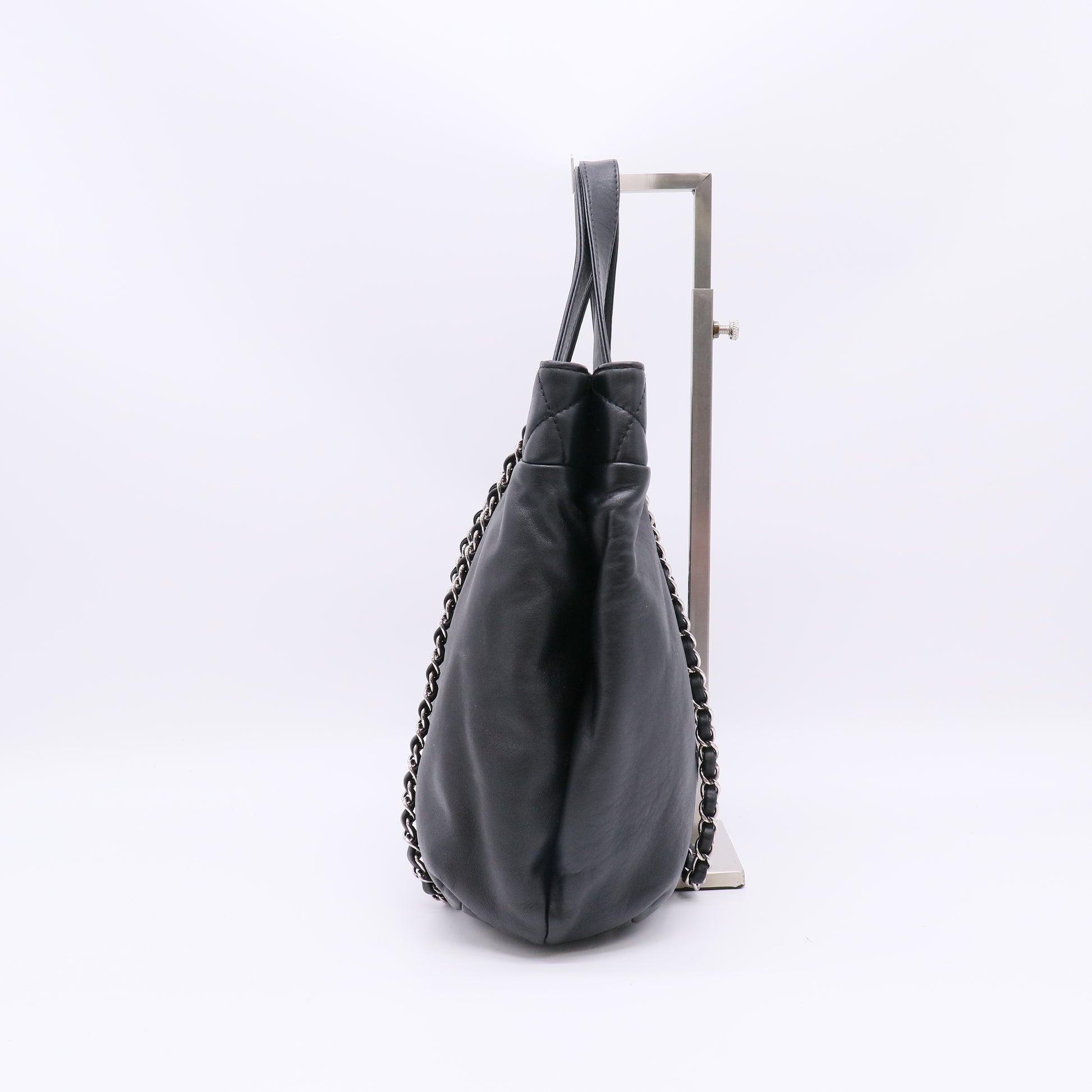 Chanel Calfskin Large Trianon Tote Black twins B23136