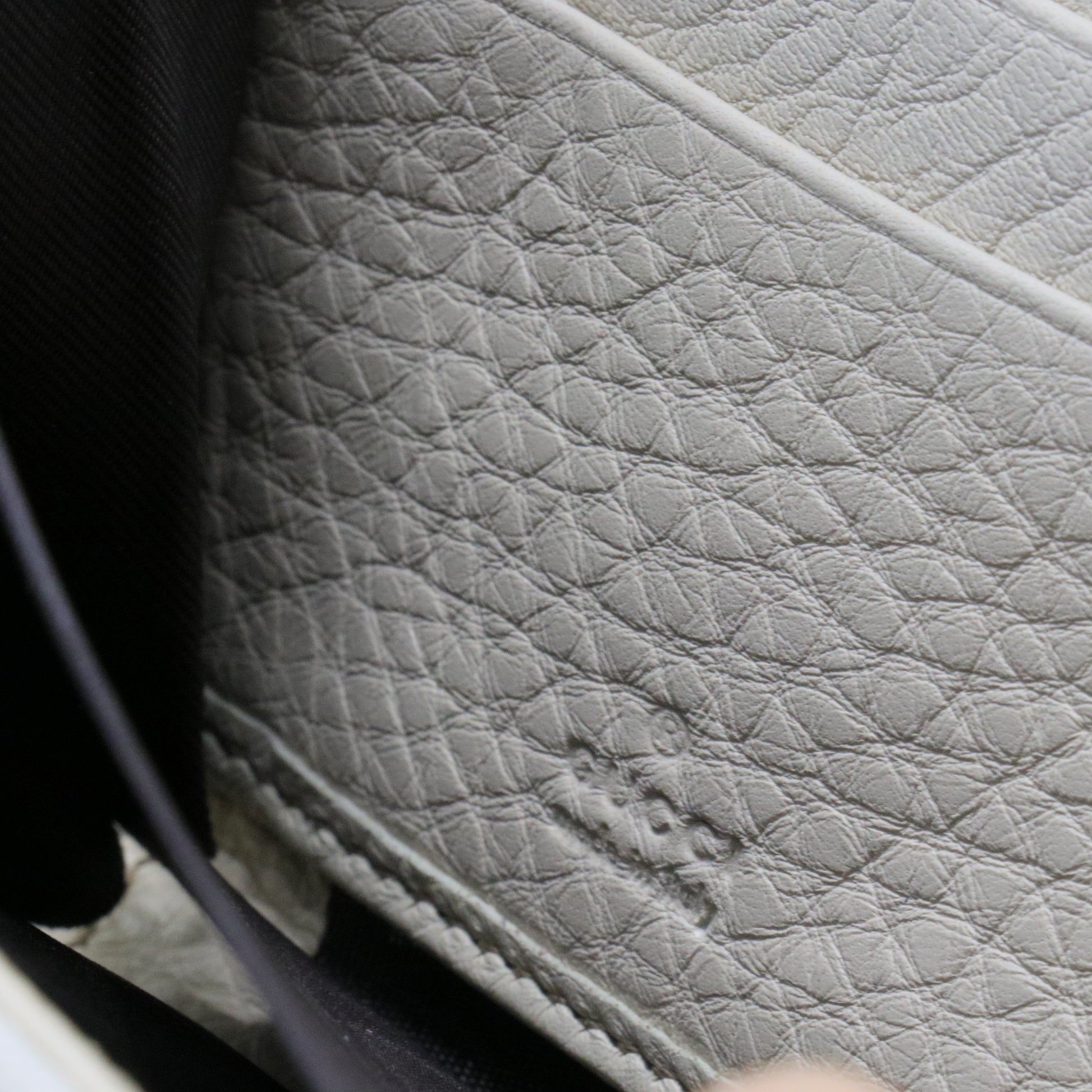 Soho Interlocking G Logo Continental Wallet