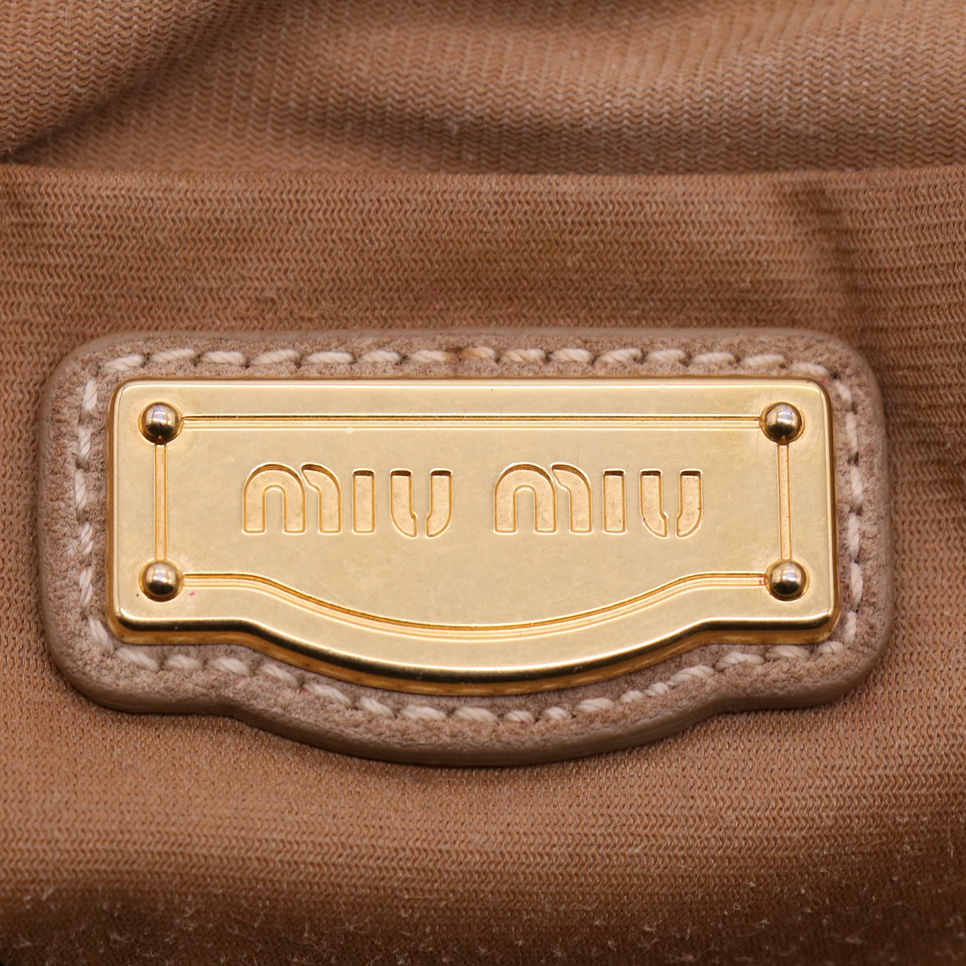Coffer crossbody bag B21083