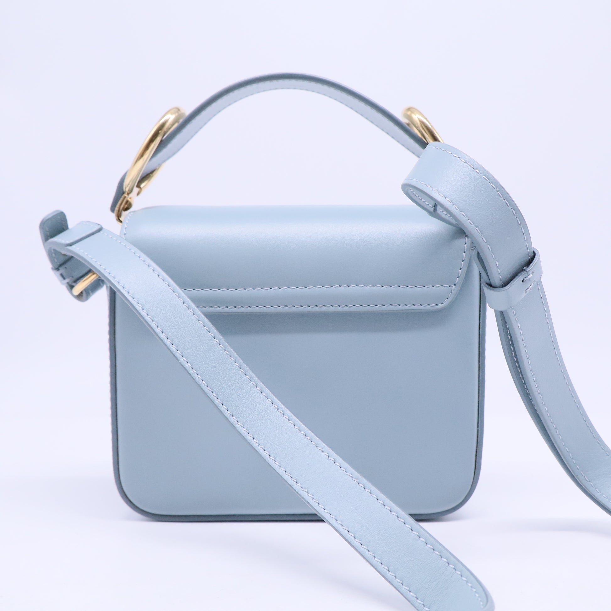 C leather crossbody bag B20821