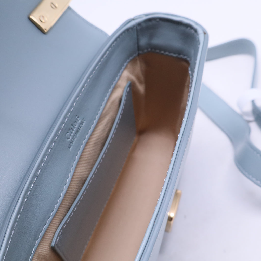 C leather crossbody bag B20821
