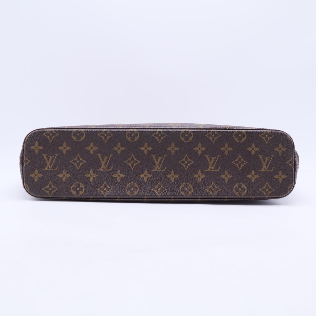 Monogram Luco Tote Bag B12420
