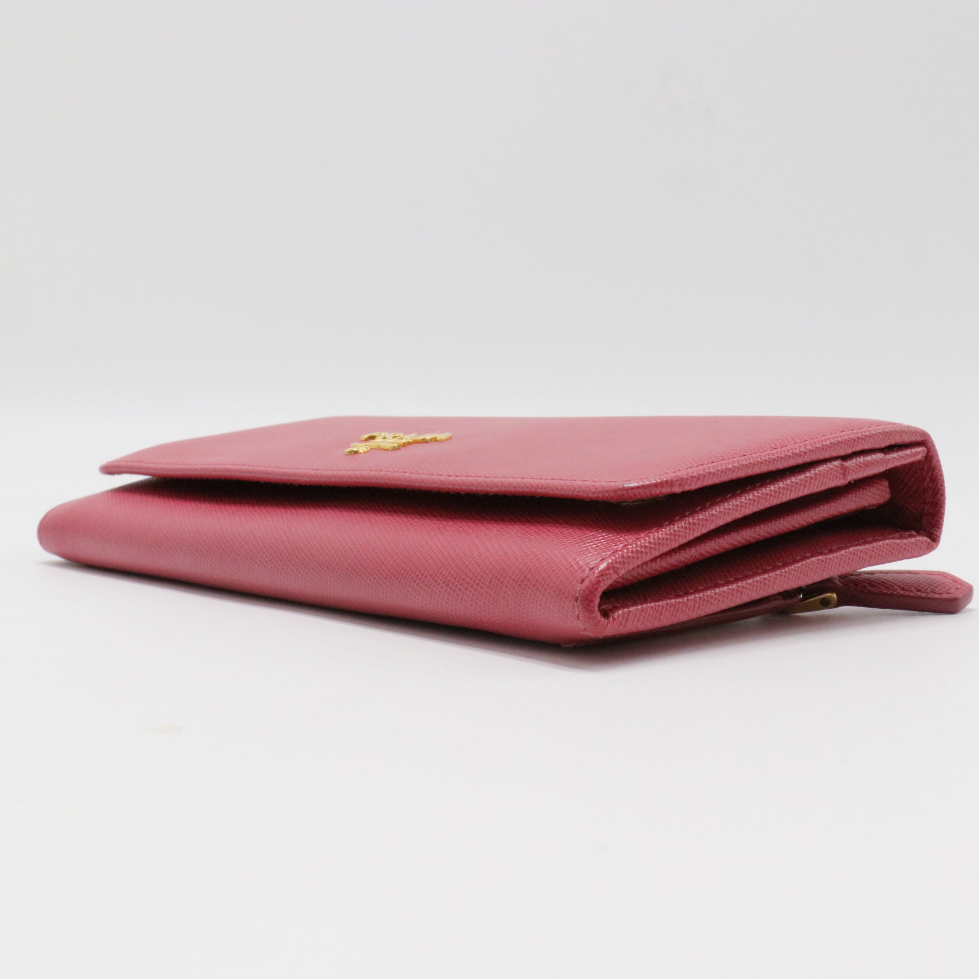Saffiano Metal Leather Wallet On Chain