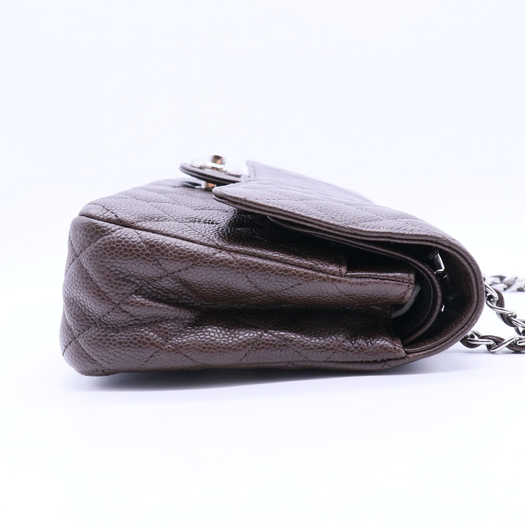Classic Medium Double Flap Bag