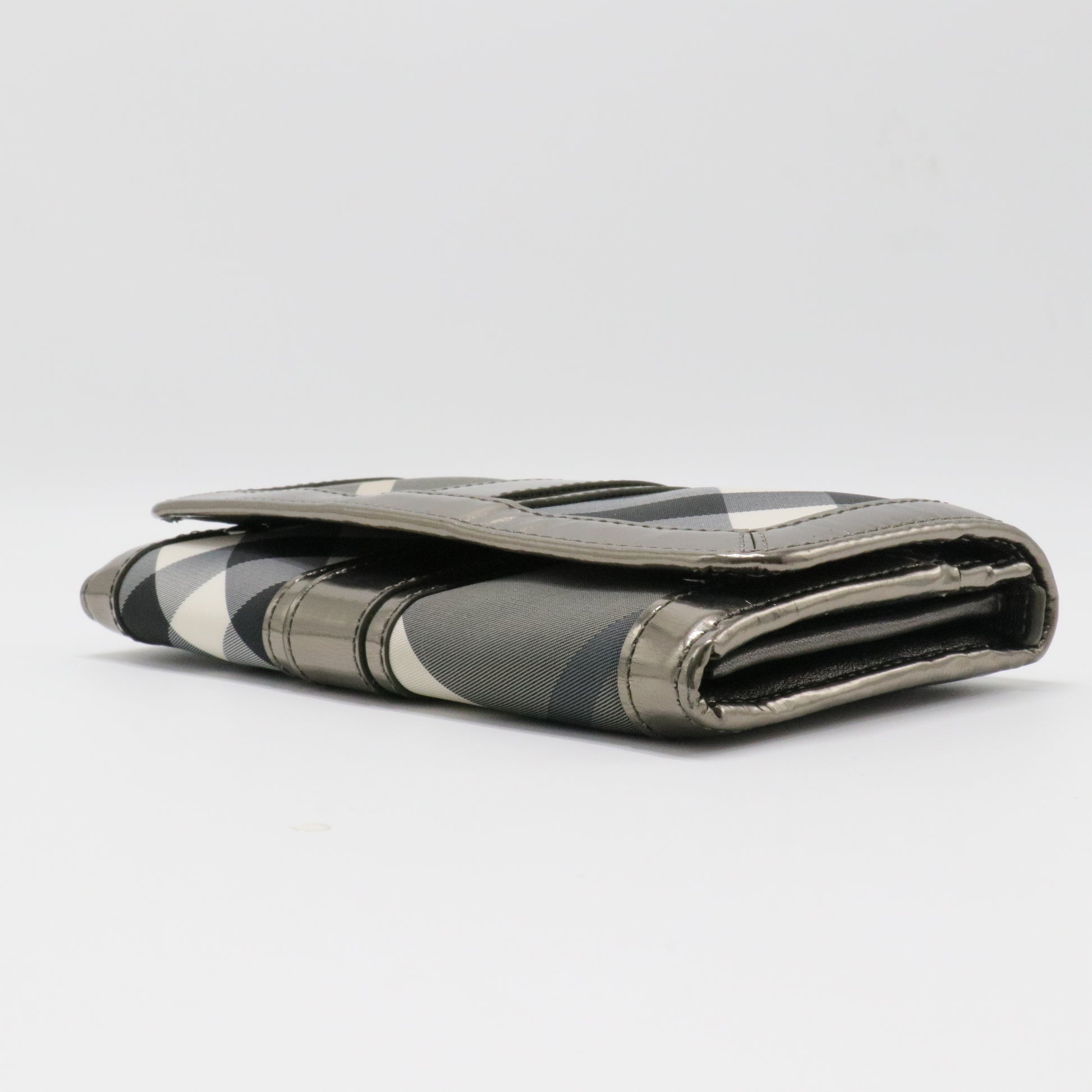Nova Check Pattern Nylon Continental Wallet