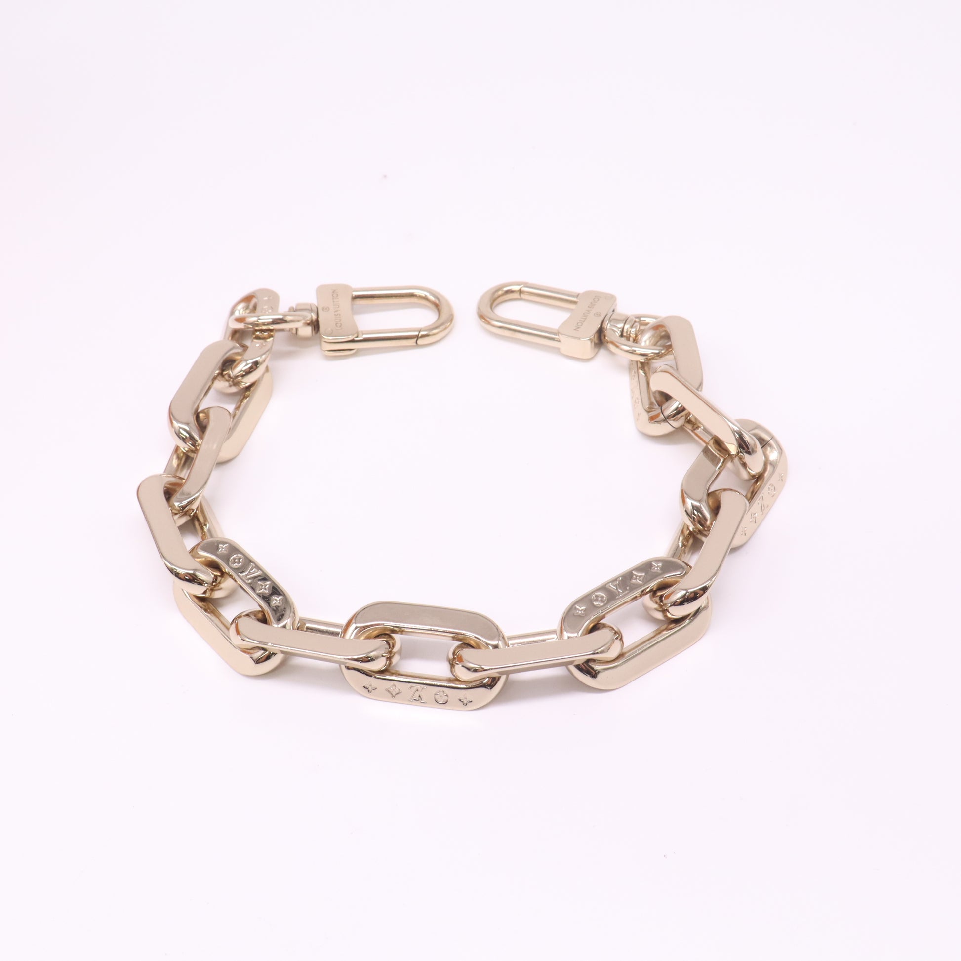 Louis Vuitton Monogram Chain Bracelet W22447