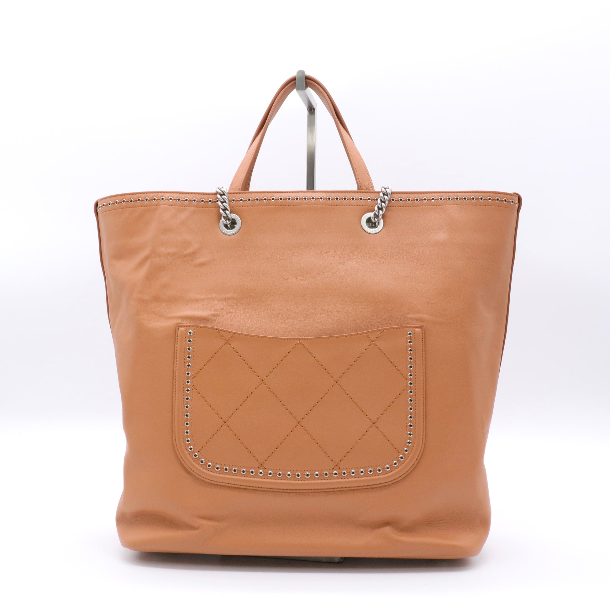 Calfskin Large Coco Eyelets Shopping Tote Camel