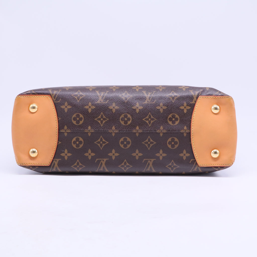 Wilshire Handbag Monogram Canvas MM B20564