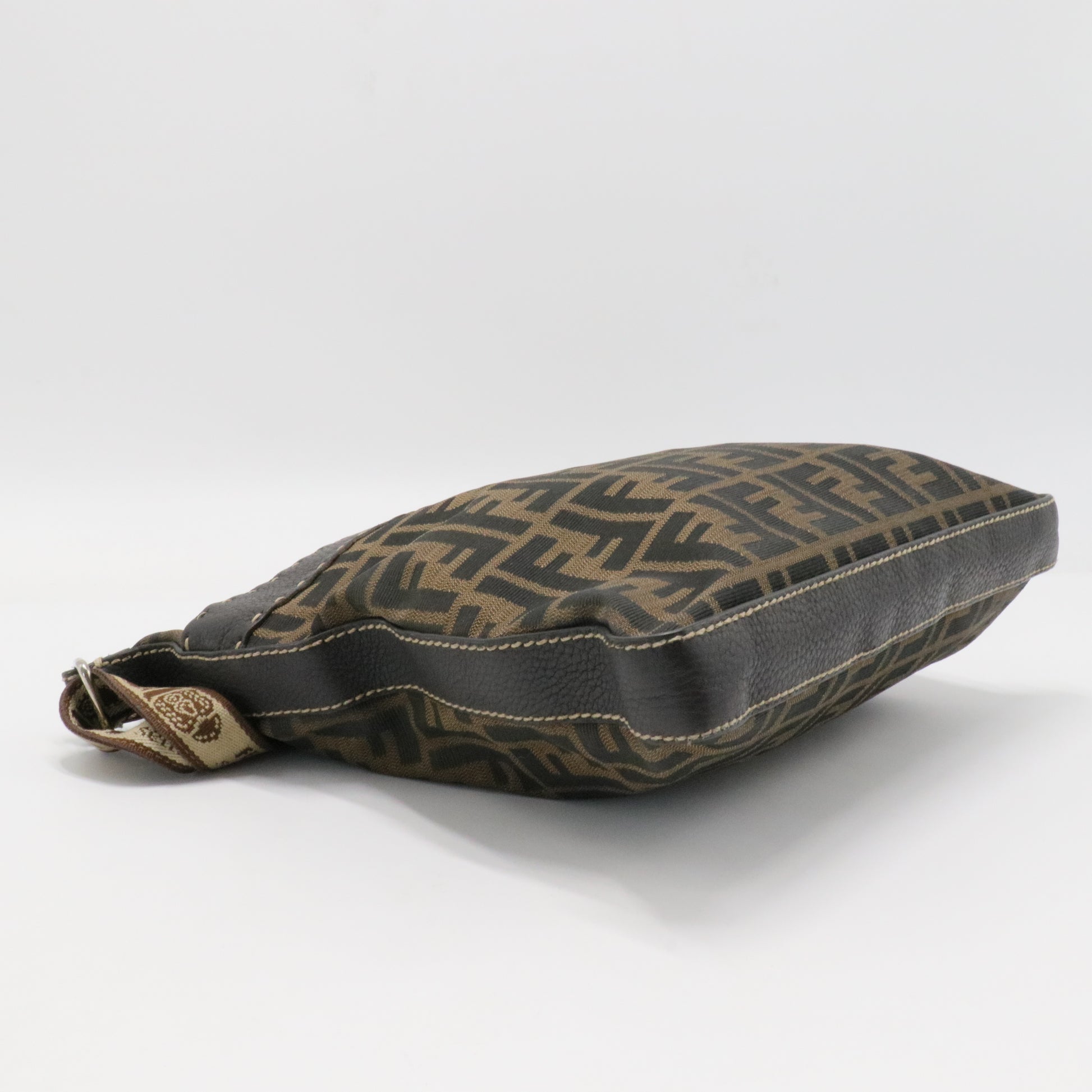 Selleria Messenger Bag Zucca Canvas Medium
