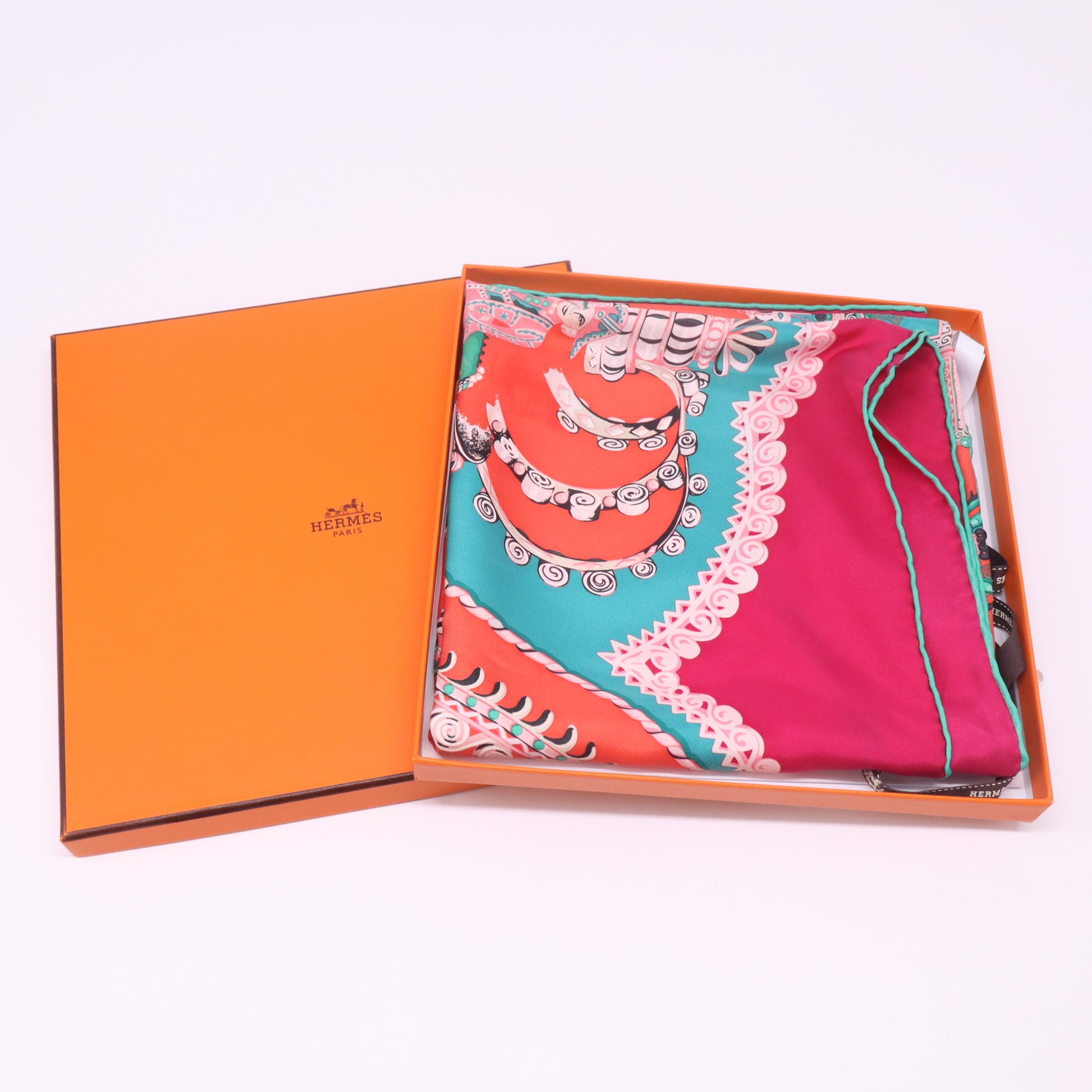 Hermès Paperoles scarf 90 W22461