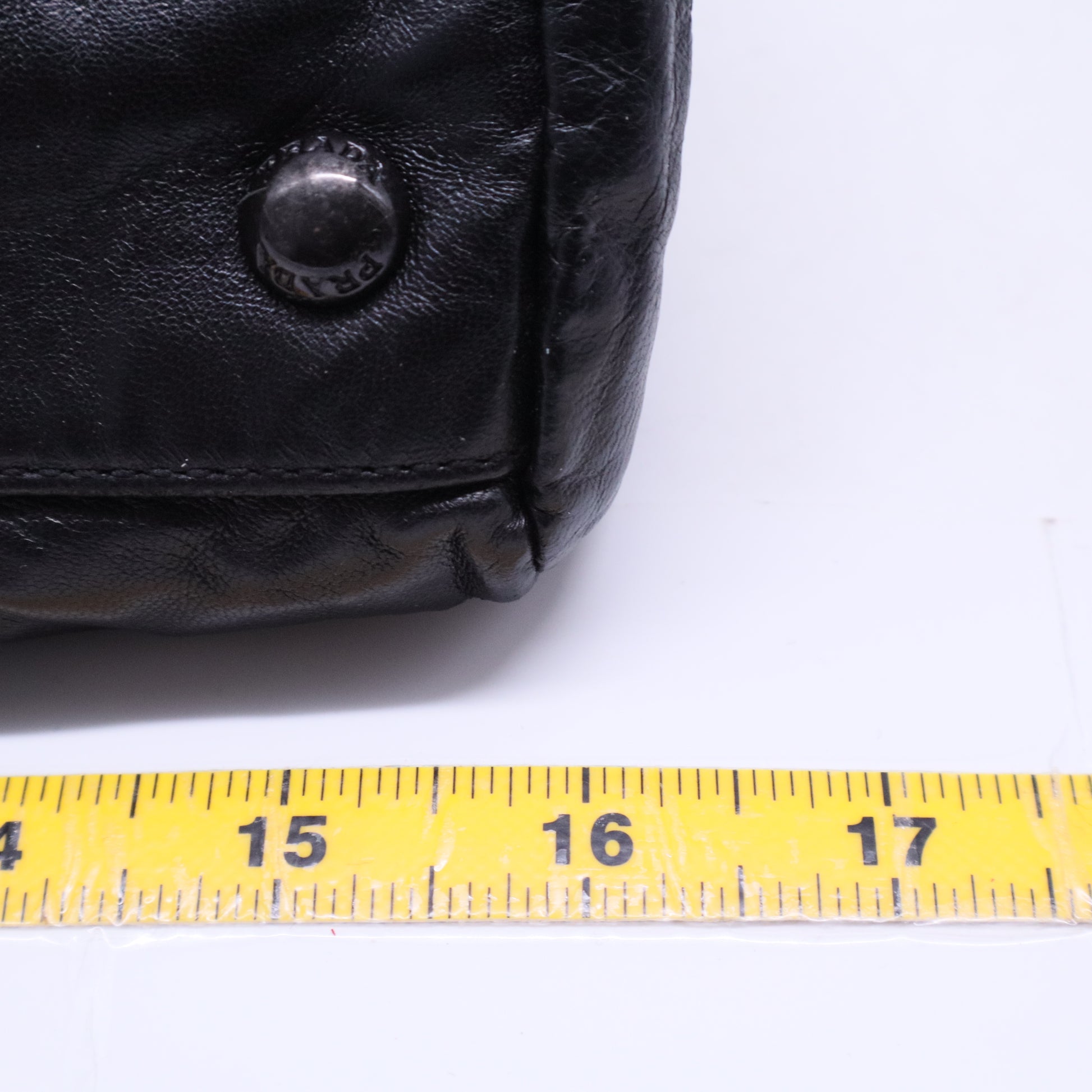 Shoulder Bag Pull Up Leather Black