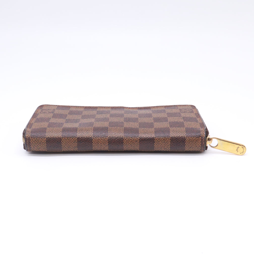 Louis Vuitton Damier Ebene Zippy Wallet W22599