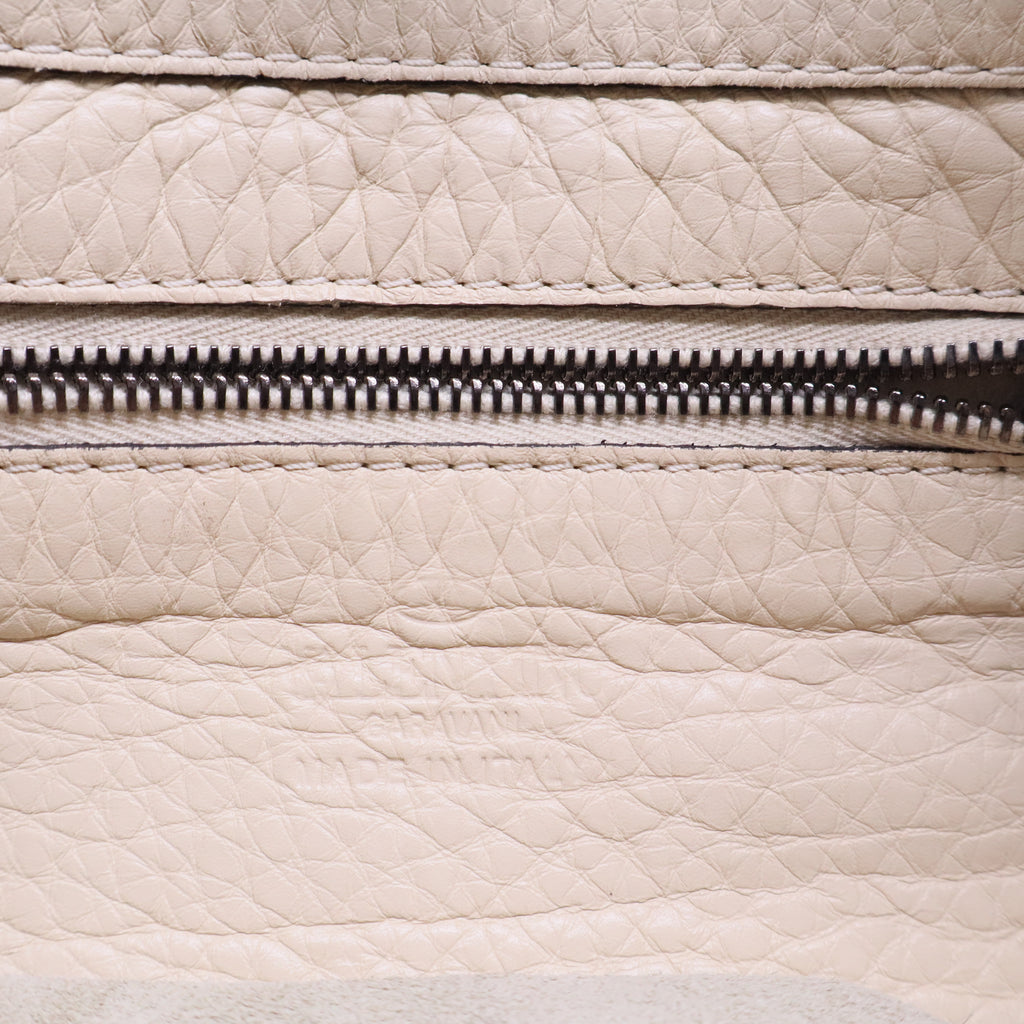 Rockstud Messenger Bag B20613