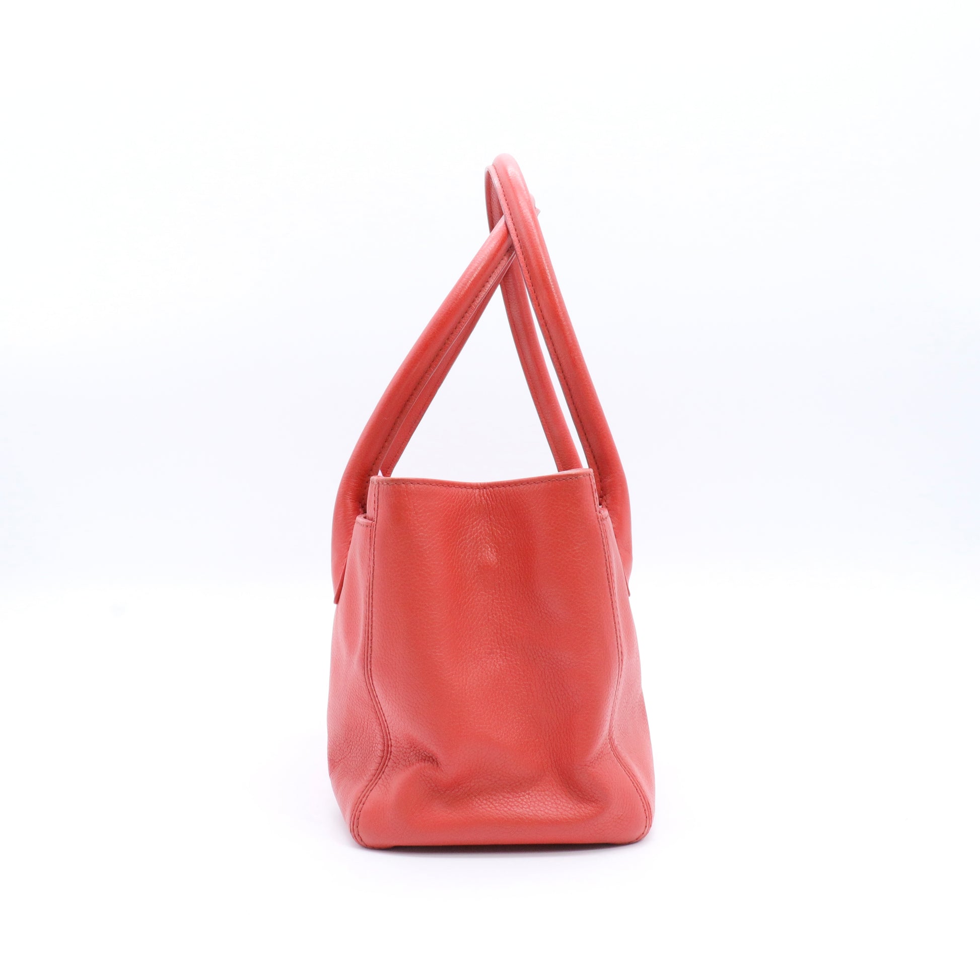 Calfskin Small Cerf Executive Shopper Tote Red twins
