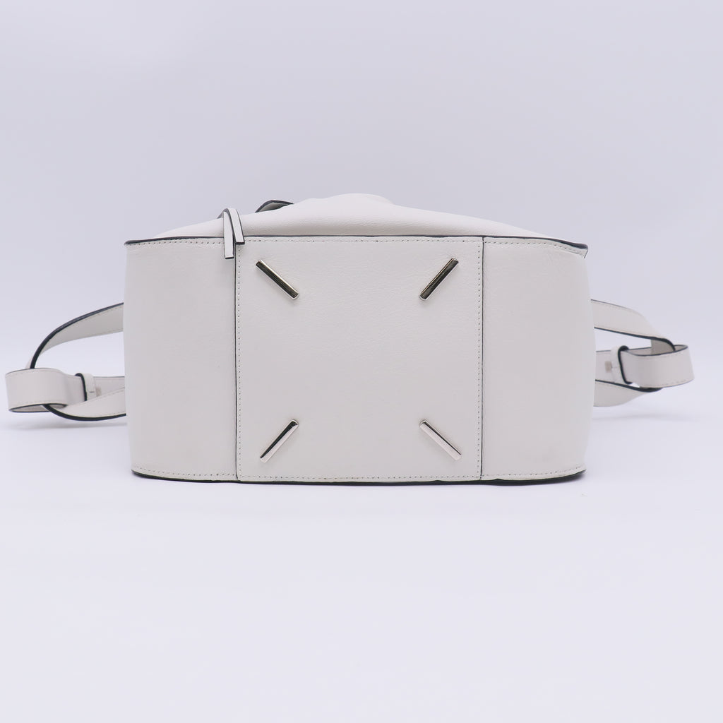 Loewe Small Hammock Leather Shoulder Bag B23393