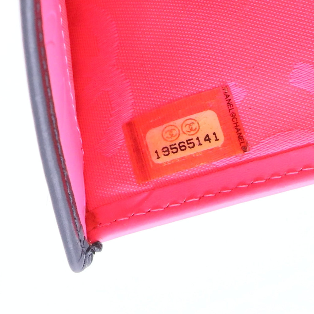 Black Quilted Leather Cambon Ligne Wallet