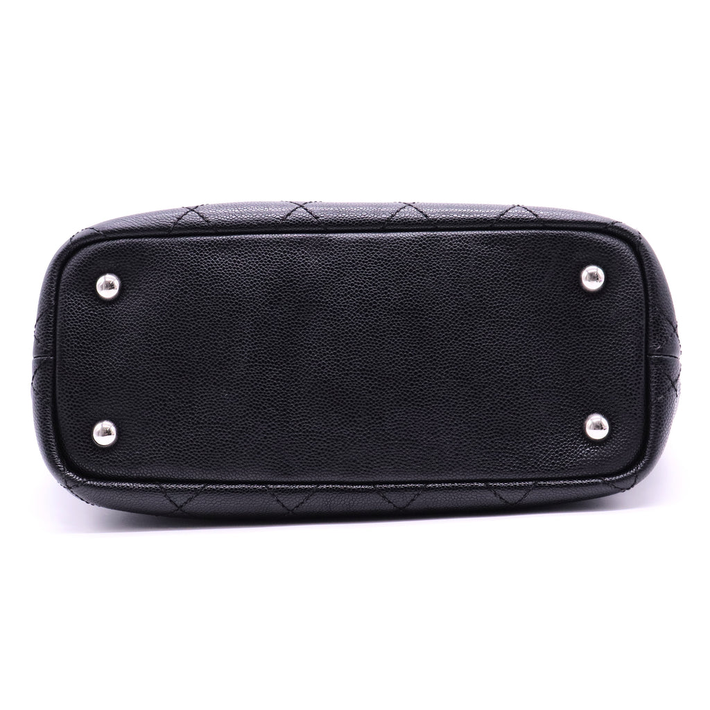 Fever Tote Quilted Caviar Medium