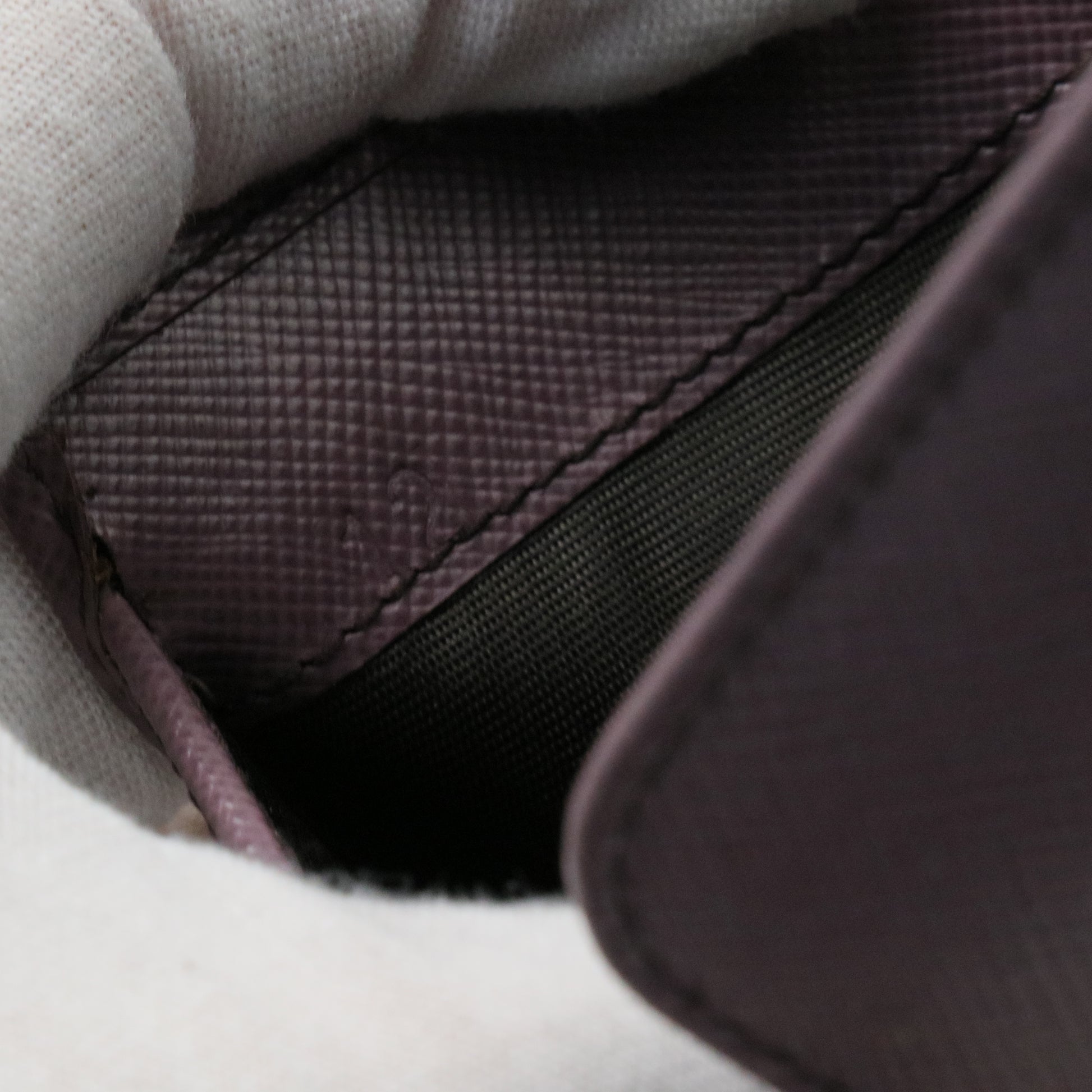 Compact Wallet Saffiano Leather