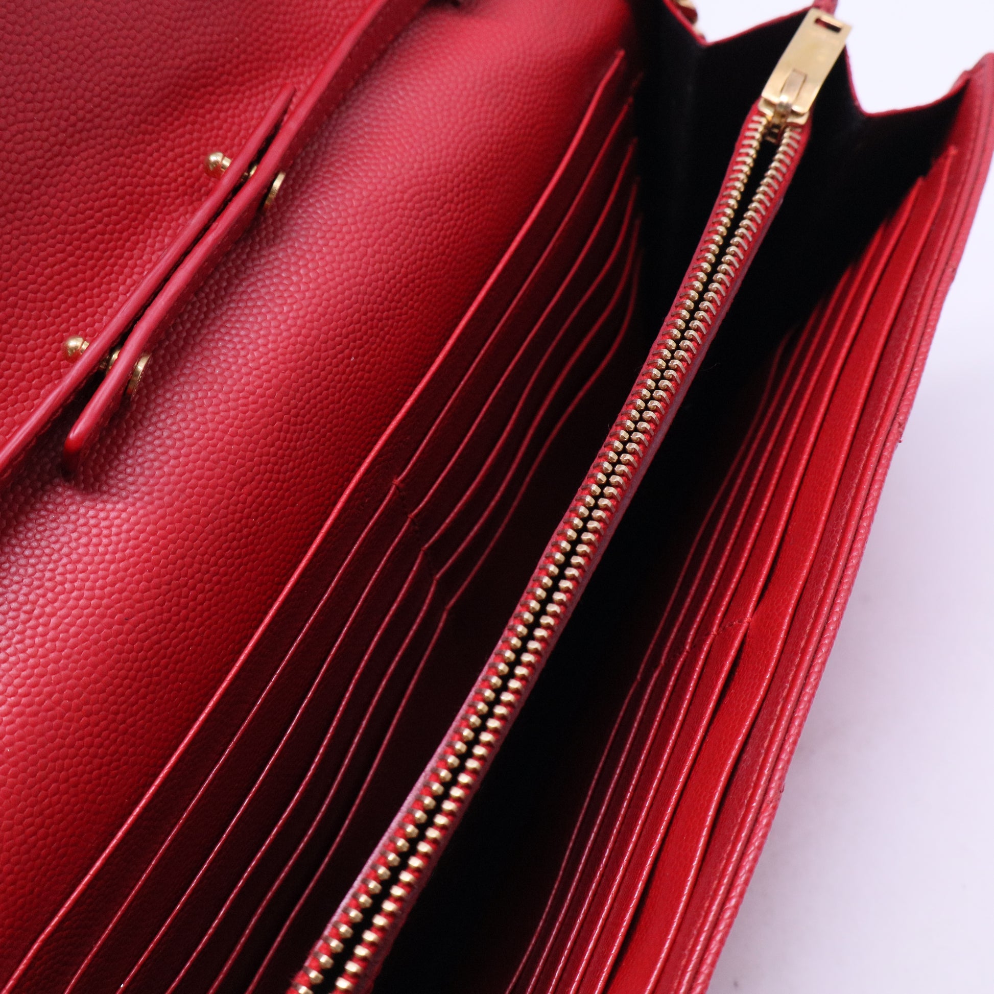 Grain De Poudre Matelasse Chevron Monogram Envelope Chain Wallet New Red