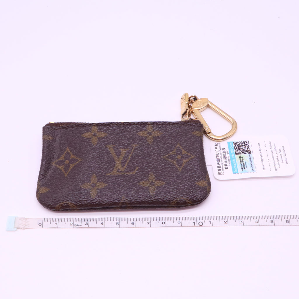 Louis Vuitton Monogram Canvas Key Pouch W21256