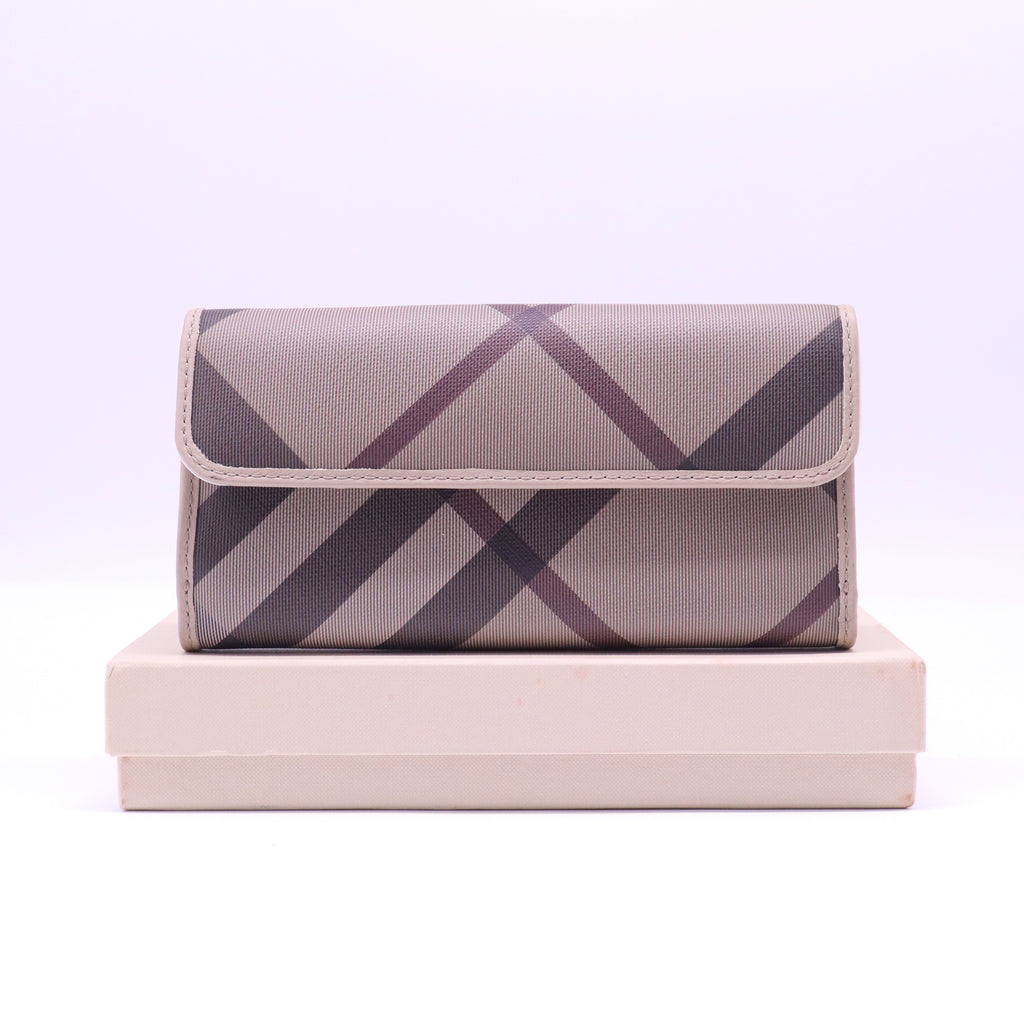 Burberry Smoked Check Porter Continental Wallet W21366