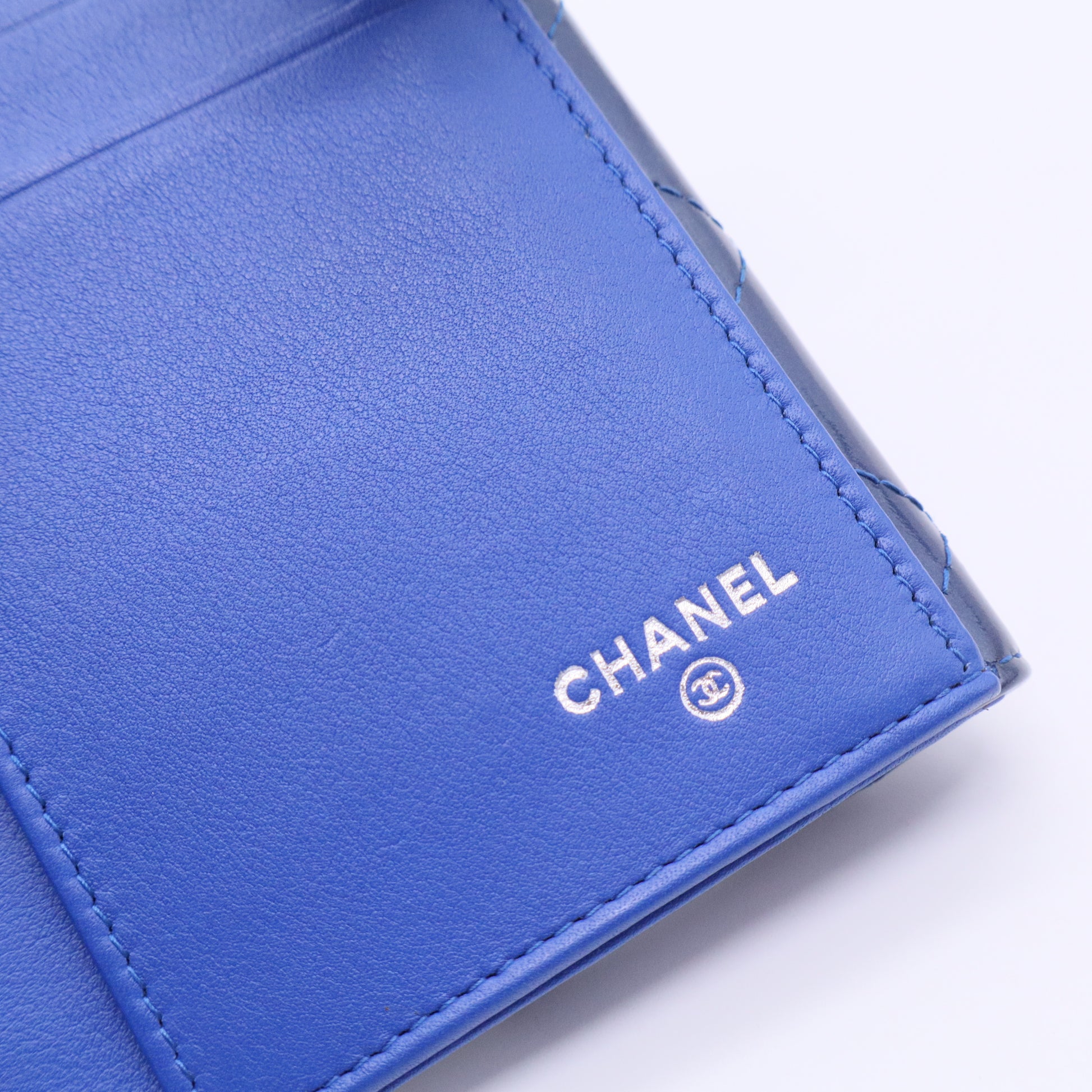 Blue Quilted Patent Leather Brilliant Long Wallet
