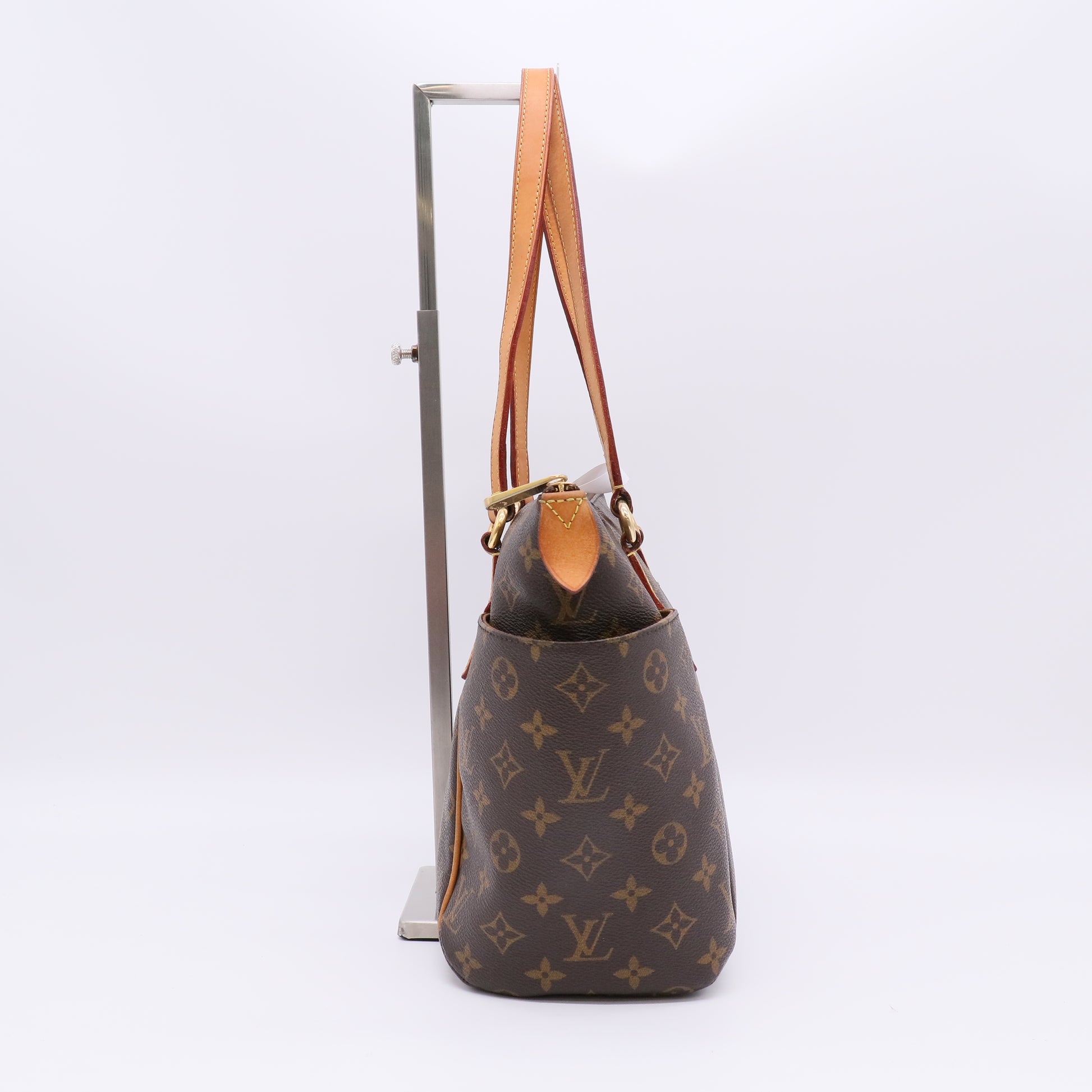 Louis Vuitton Totally PM Bag in Monogram Canvas B22826