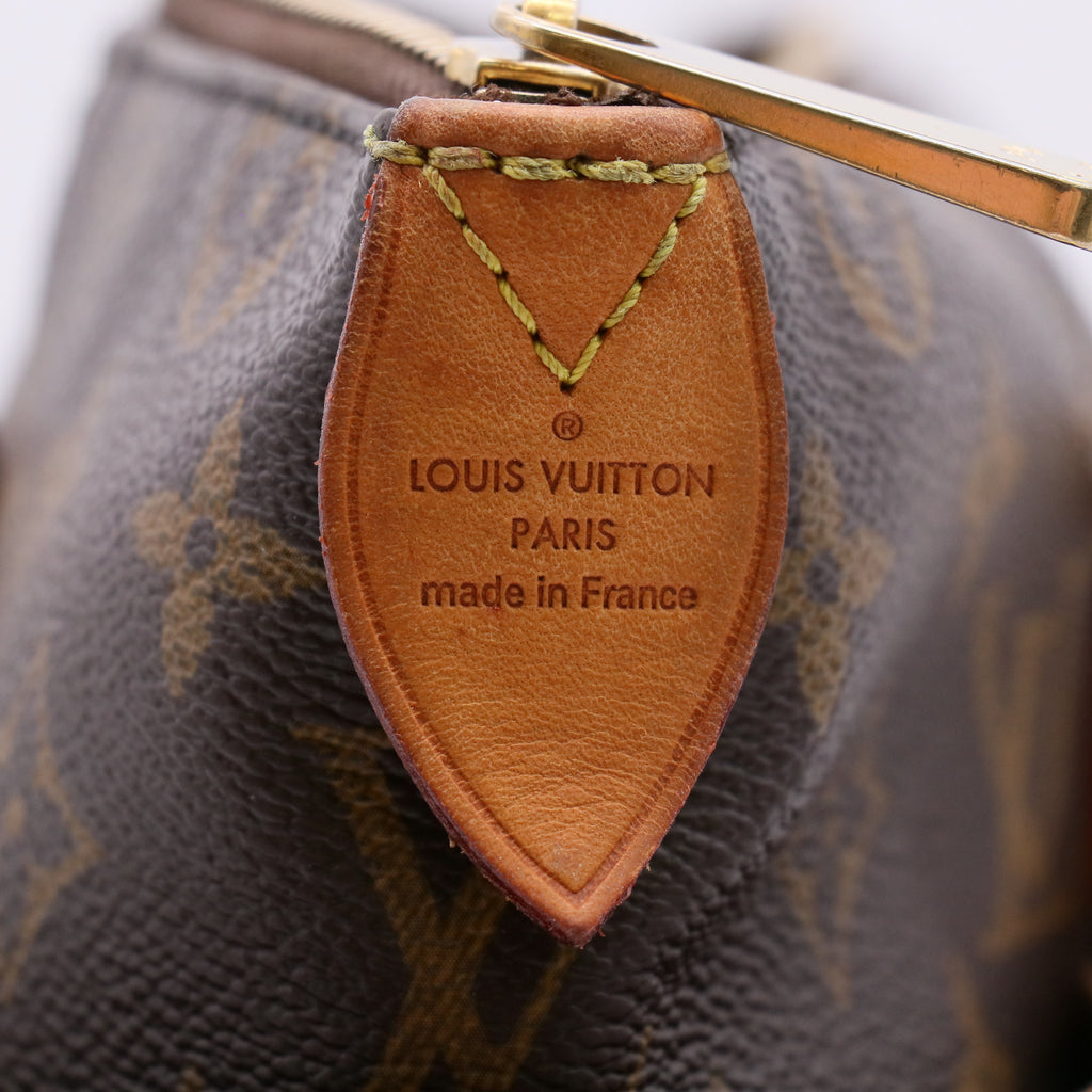 Louis Vuitton Totally PM Bag in Monogram Canvas B22826