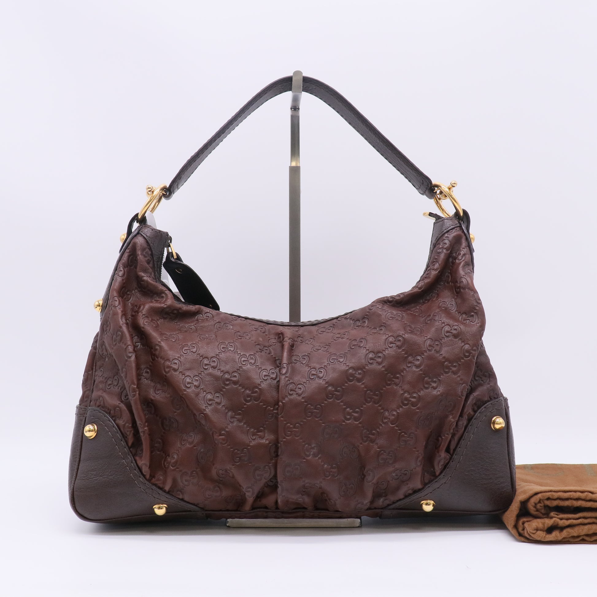 Gucci GG Signature Jockey B23724