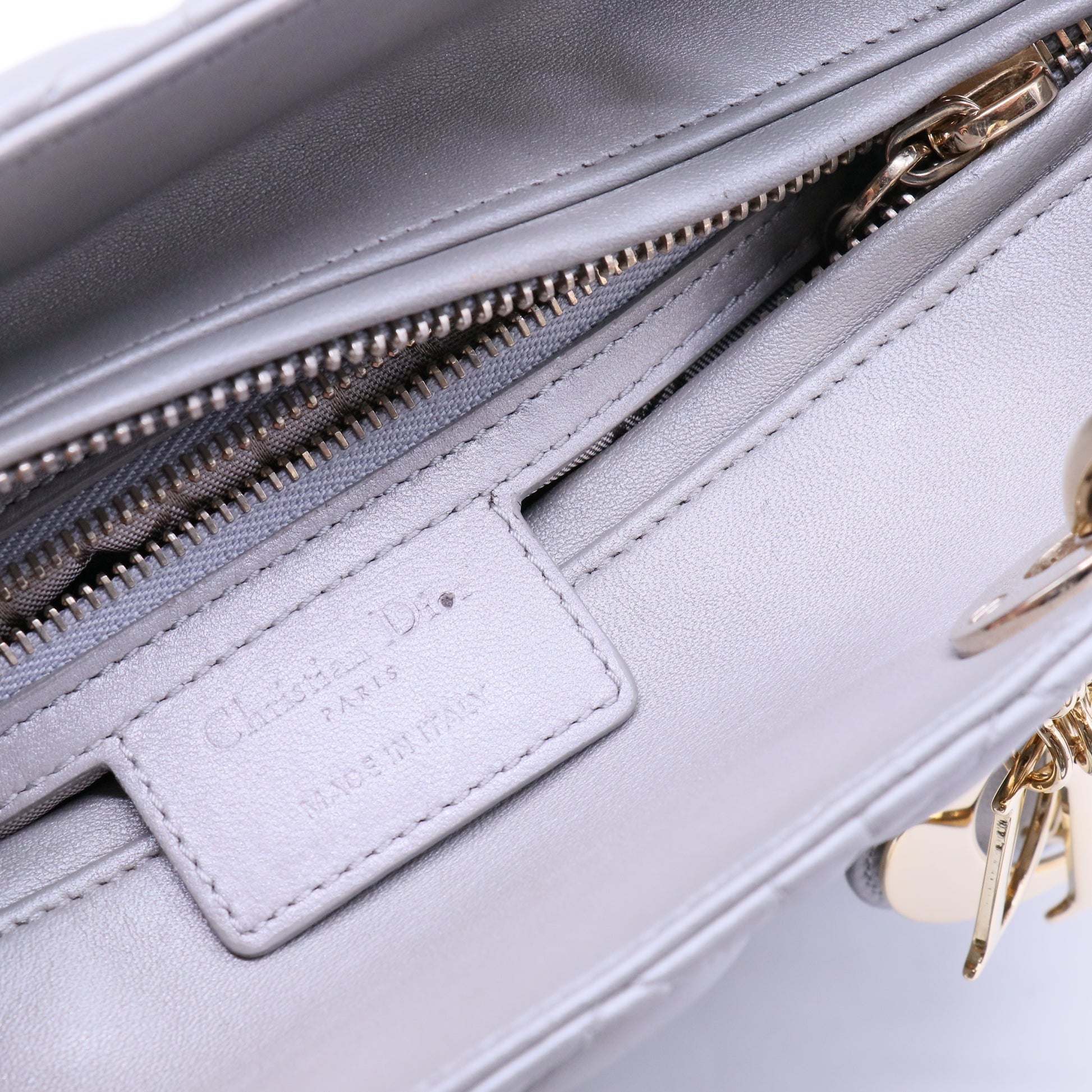 Cannage Lady Dior Medium